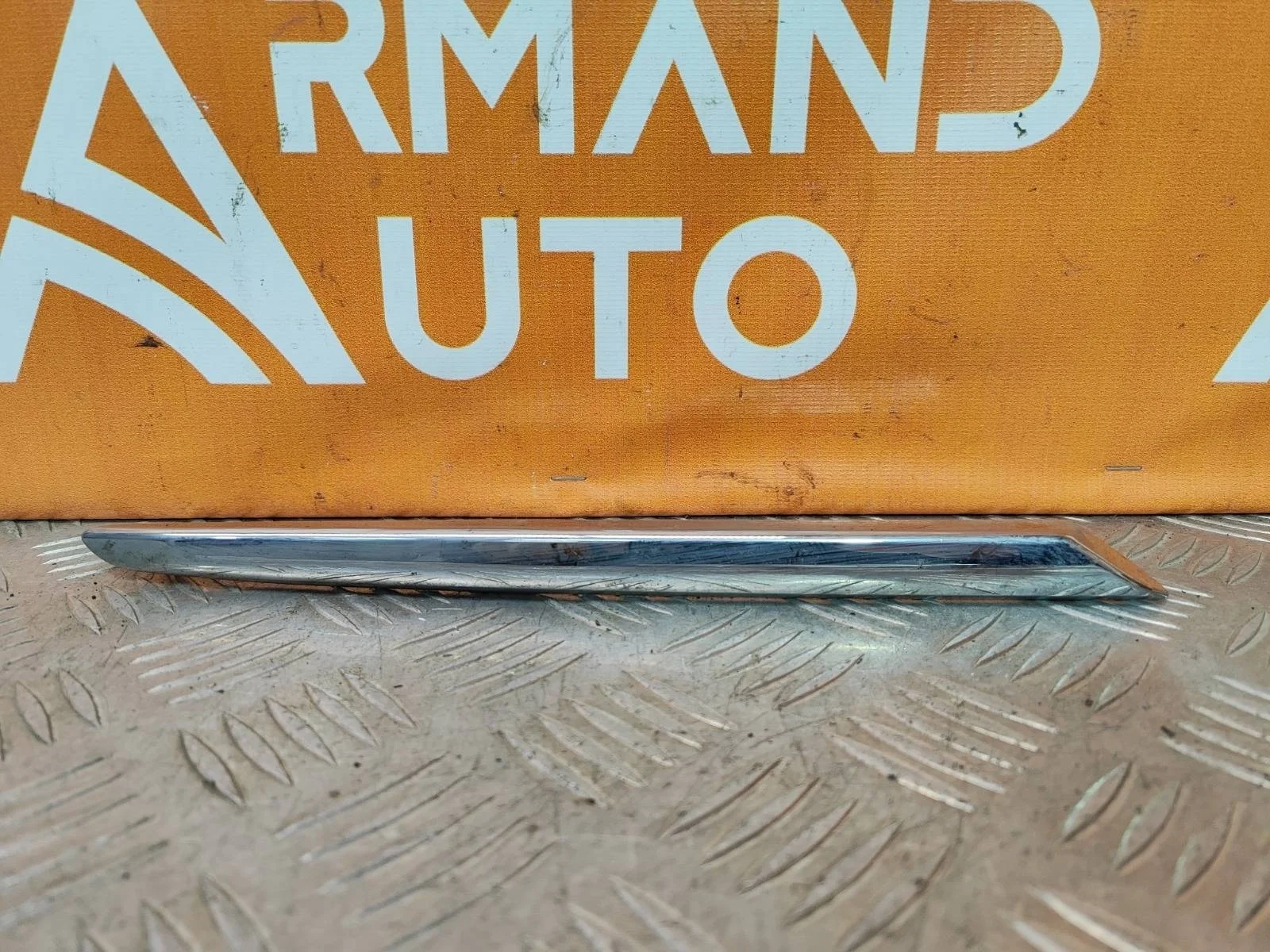 Накладка решетки радиатора Mitsubishi Pajero Sport 2015-2021 3