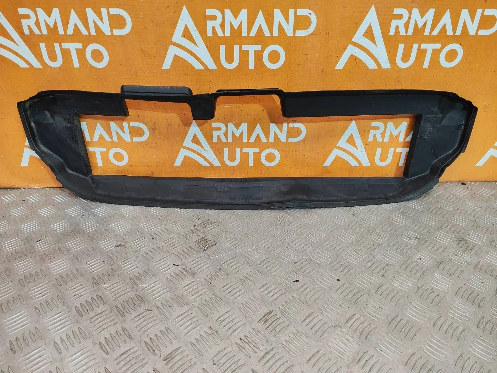 Воздуховод радиатора верхний Mercedes GLB-Class 2019-нв X247