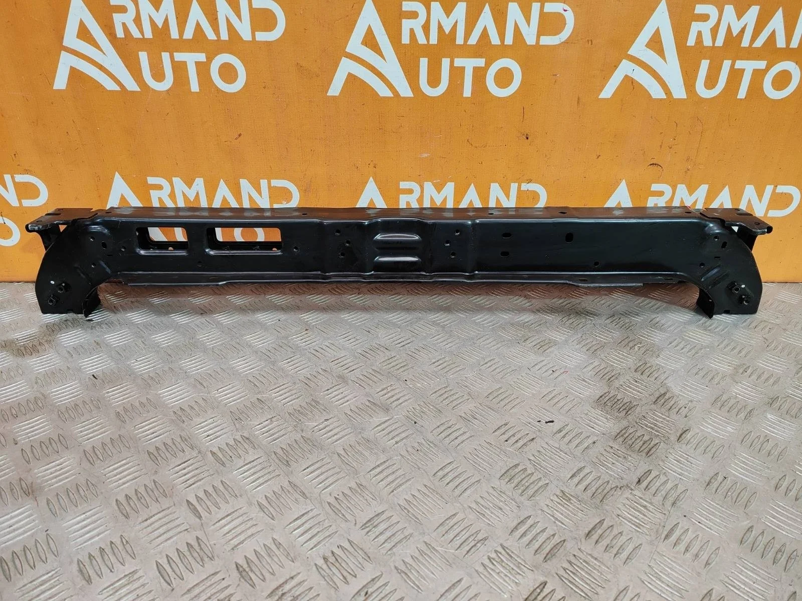 Панель передняя (суппорт радиатора) верхняя Hyundai Tucson 2015-2021 3