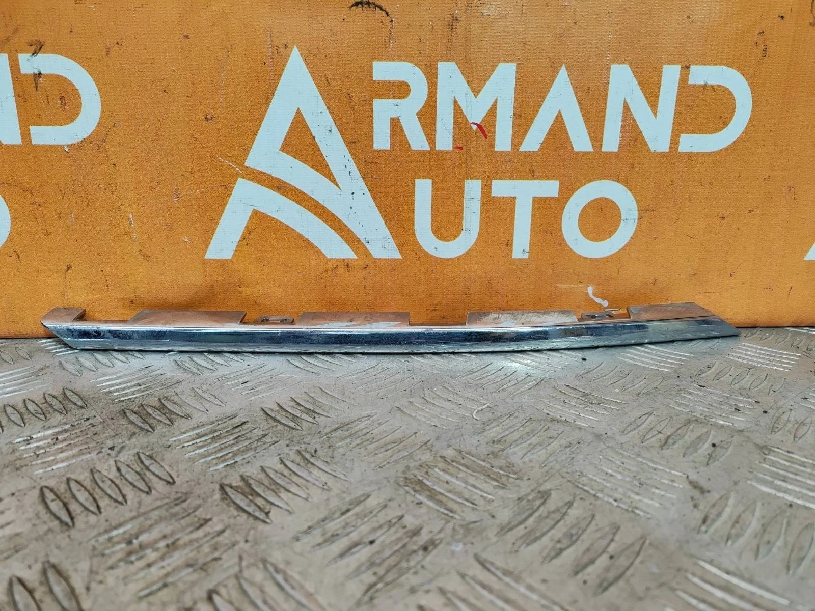 Молдинг решетки радиатора верхний Hyundai Tucson 2018-2021 3