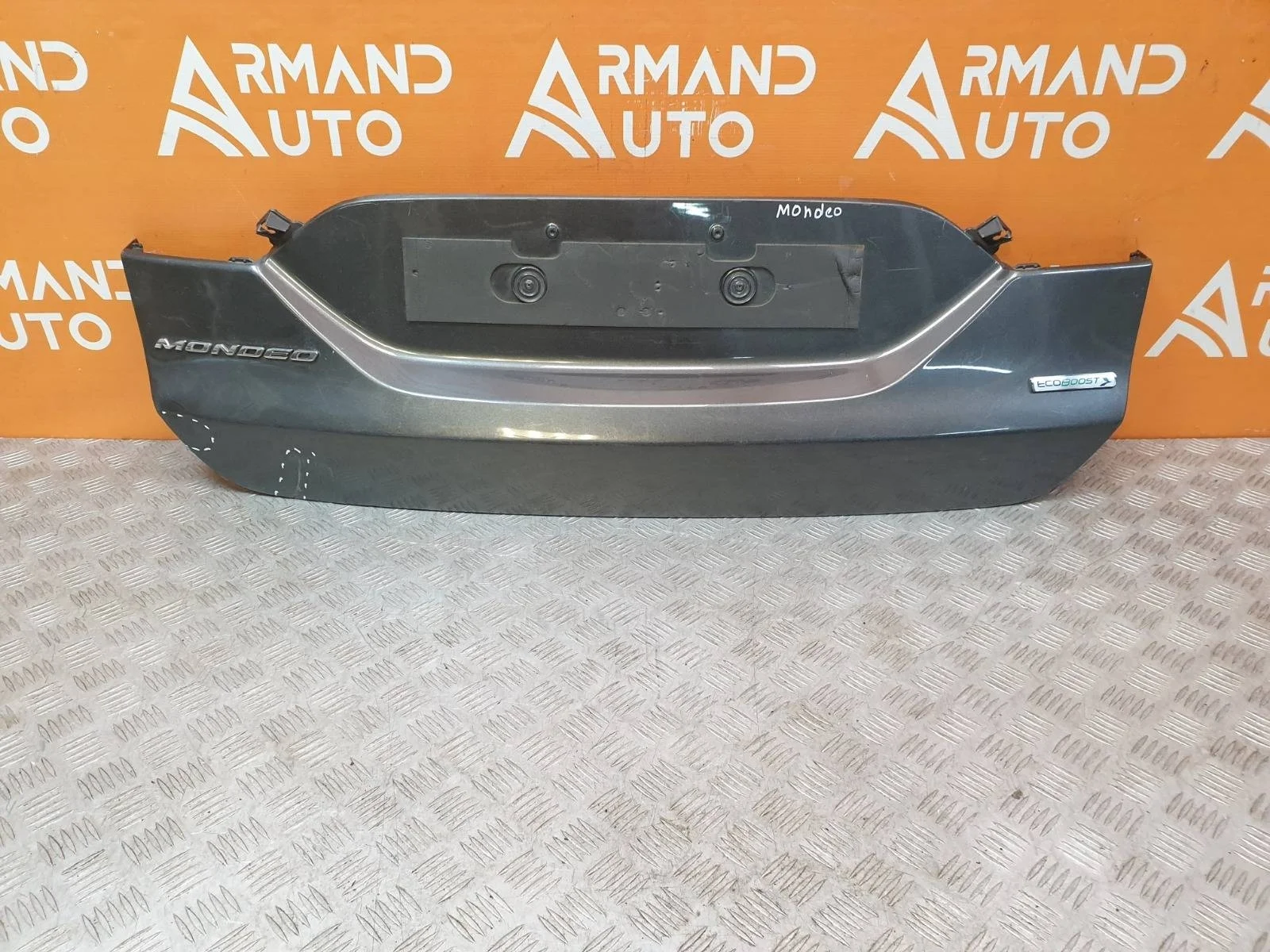 Накладка крышки багажника Ford Mondeo 2014-2019 5