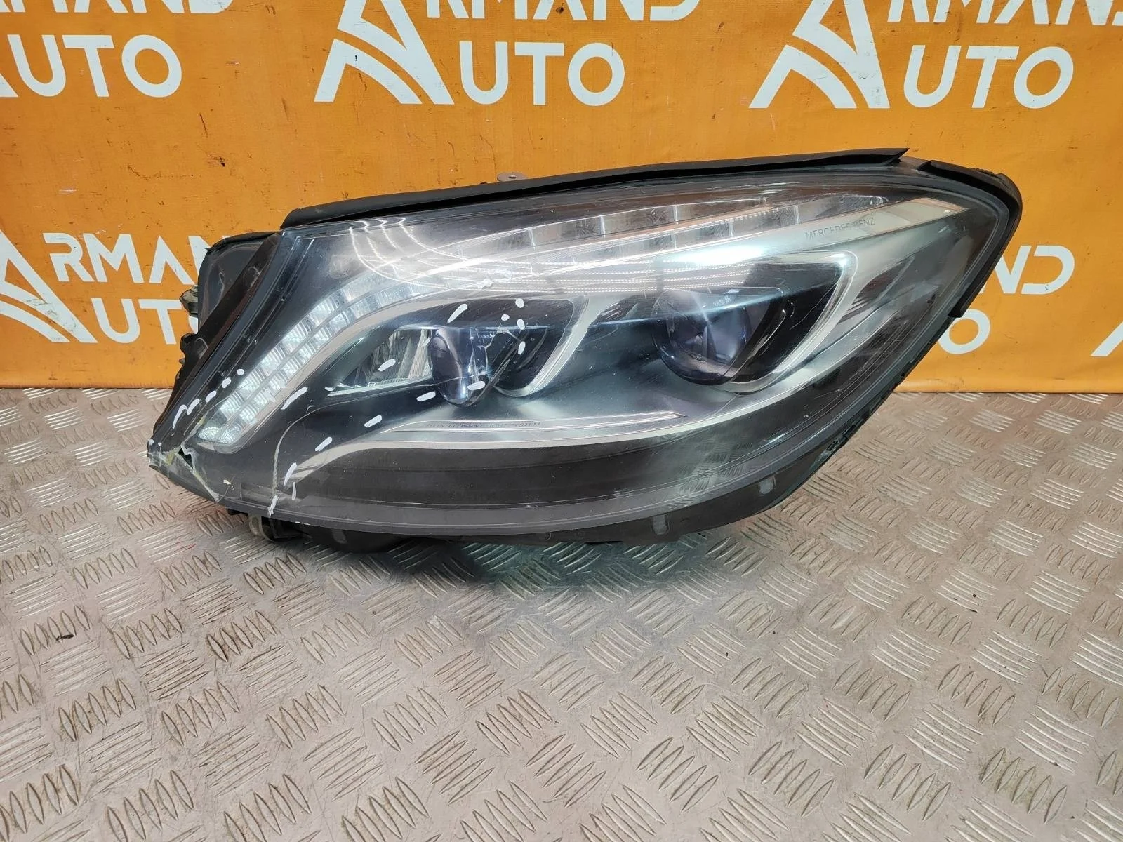 Фара Mercedes -Class 2013-2017 W222