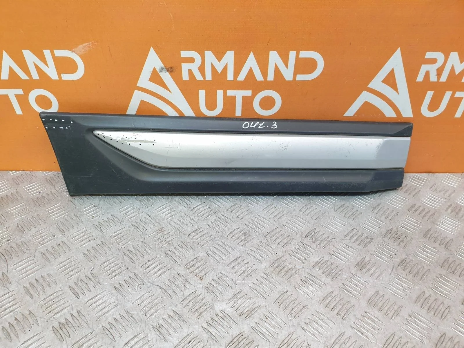 Молдинг двери Mitsubishi Outlander 2015-нв 3