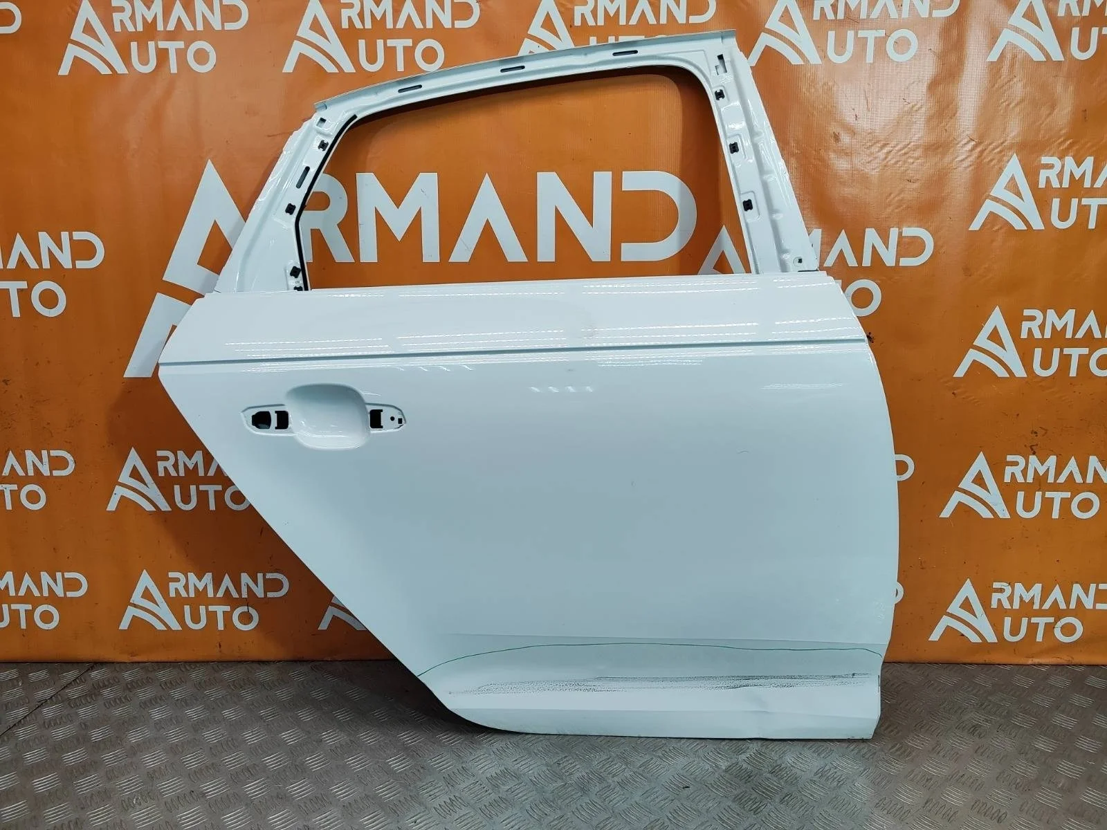 Дверь Audi A4 2015-2020 B9