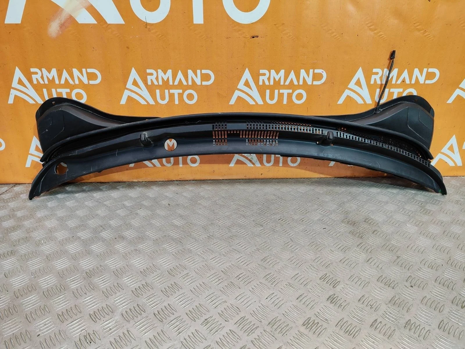 Жабо Hyundai Solaris 2017-нв