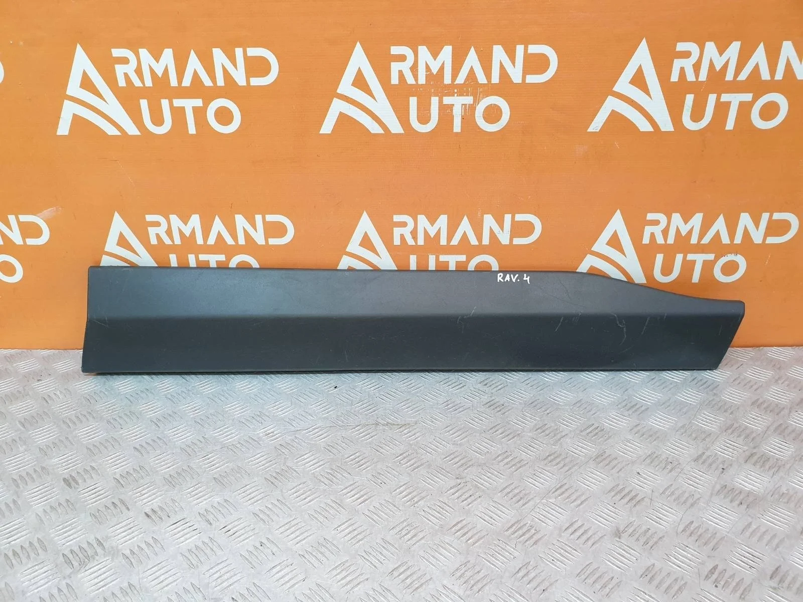 Молдинг двери Toyota RAV4 2018-нв 5 XA50