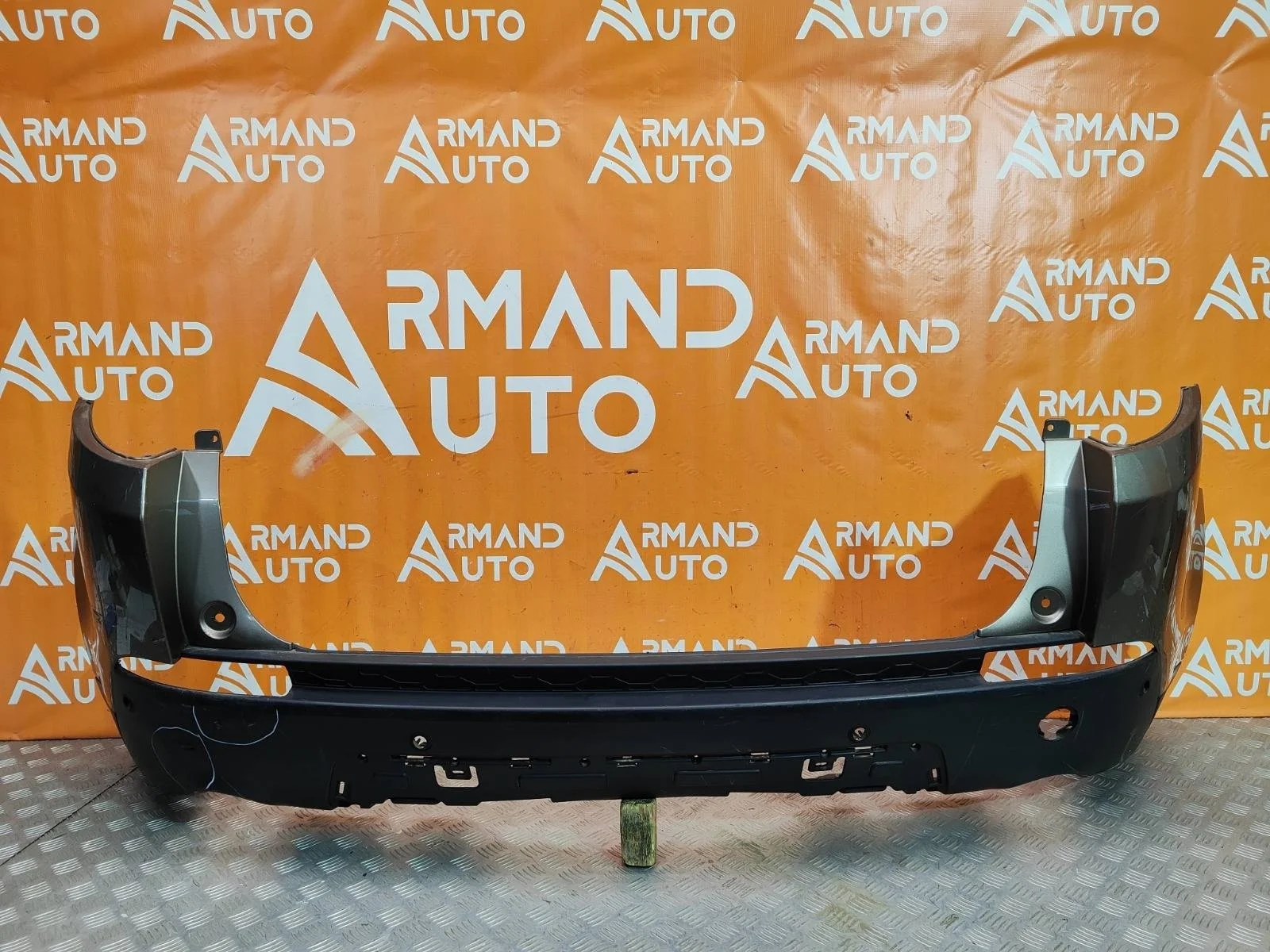 Бампер Land Rover Discovery Sport 2014-2019 L550