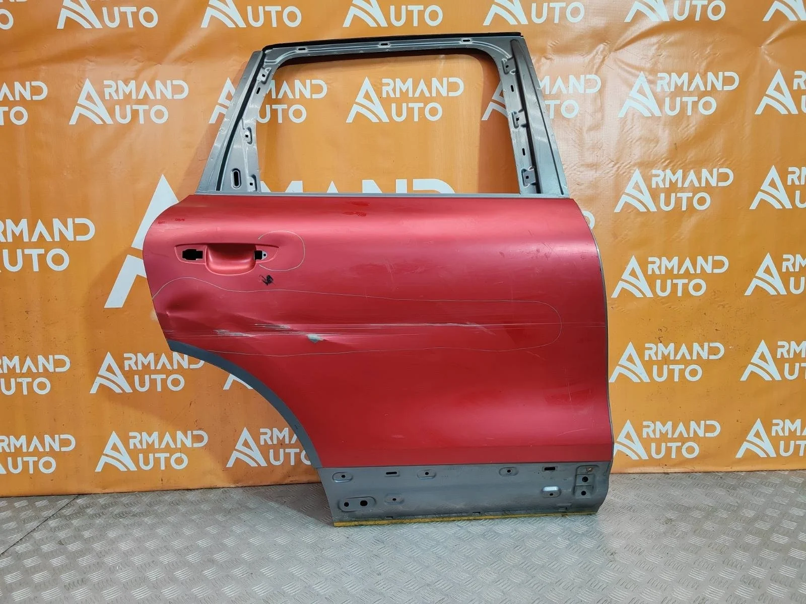 Дверь Volkswagen Touareg 2010-2018
