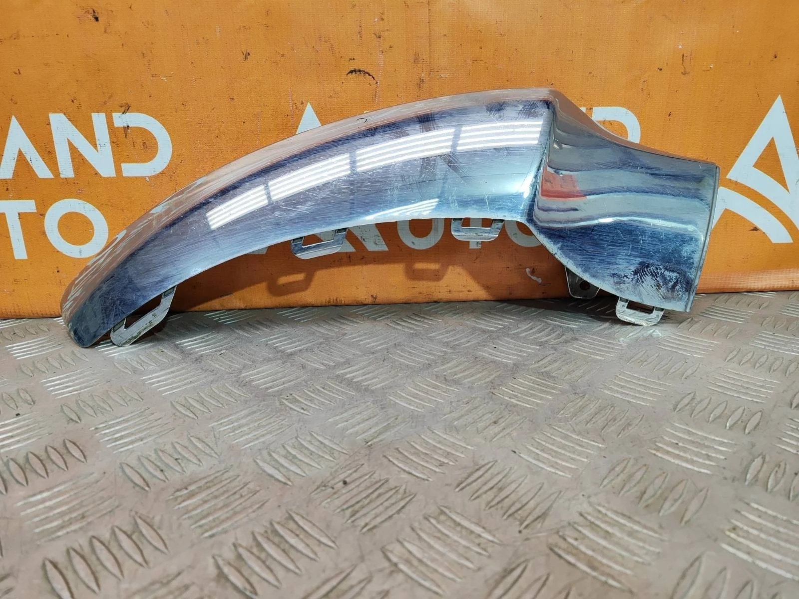 Декоративная накладка бампера Mercedes GLE-Class Coupe 2015-2019 C292