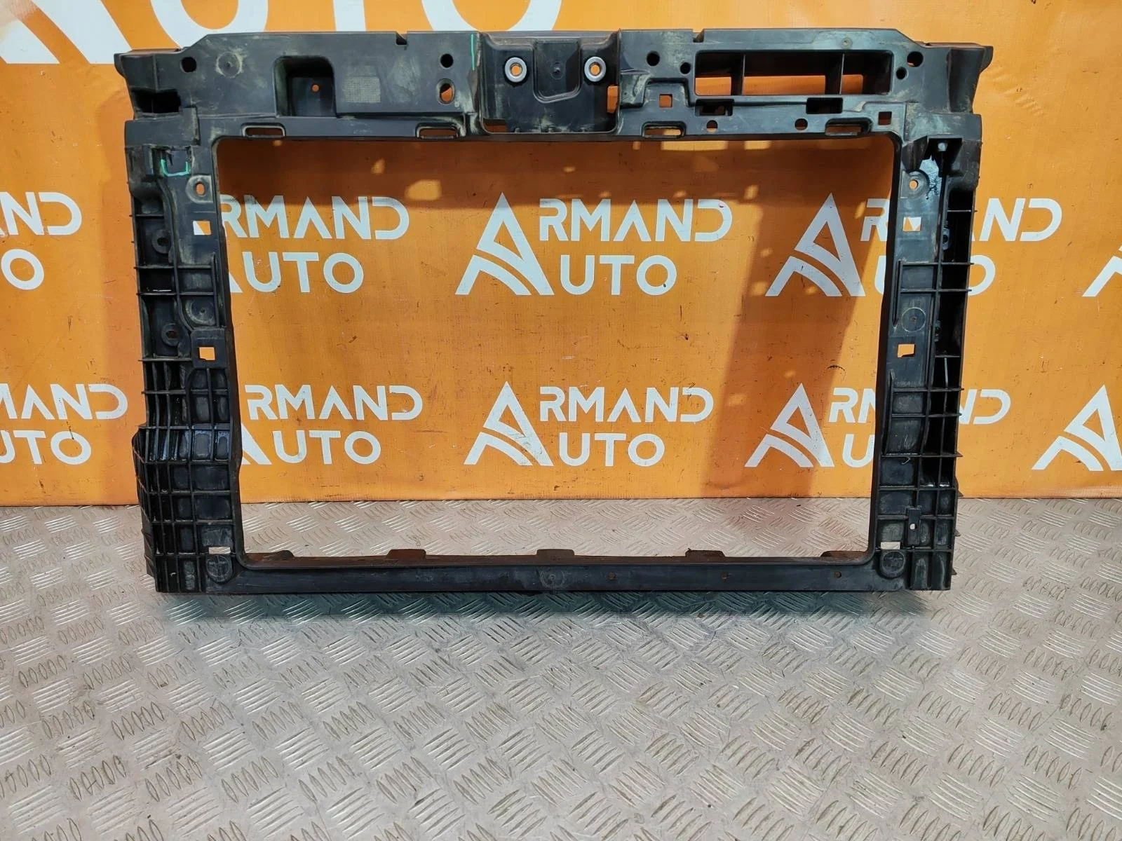 Панель передняя (суппорт радиатора) Skoda Rapid 2020-нв