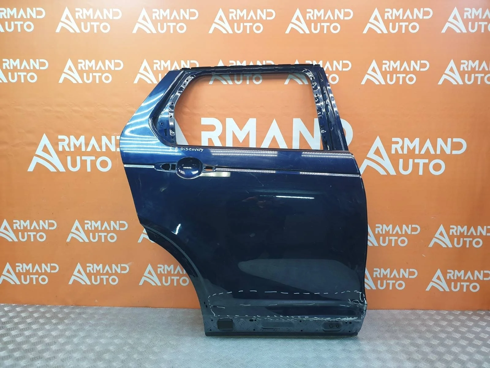 Дверь Land Rover Discovery Sport 2014-нв L550