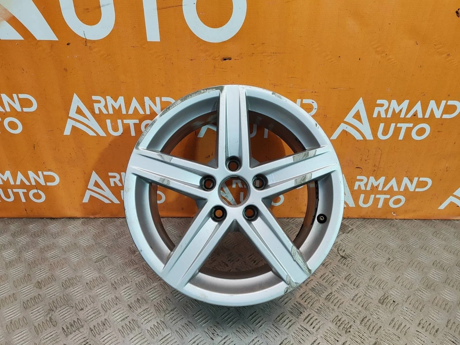 Диск колёсный r16 Audi A3 8V