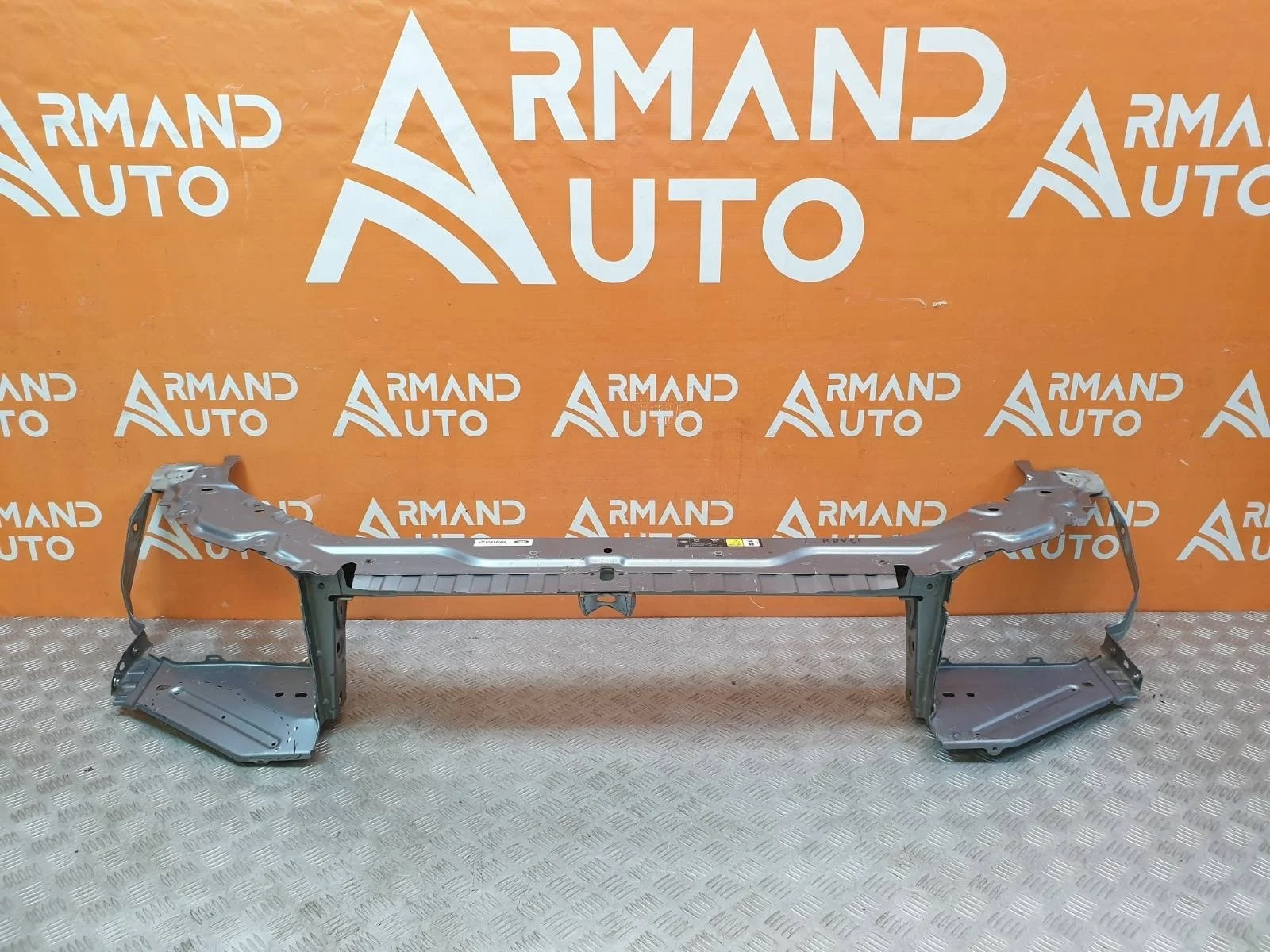 Панель передняя (суппорт радиатора) Land Rover Freelander 2006-2014