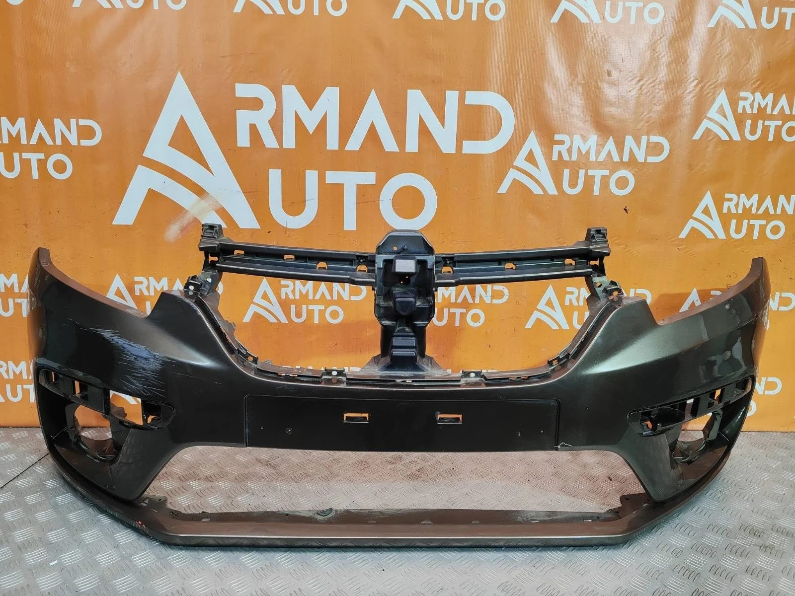 Бампер Renault Logan 2018-2022