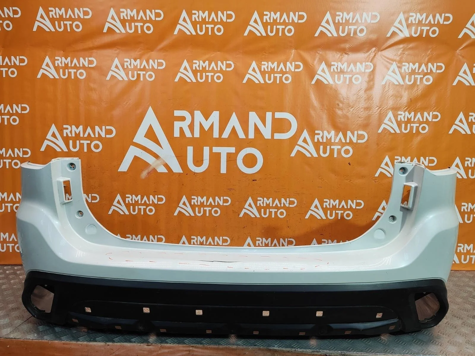 Бампер Mitsubishi Outlander 2018-нв 3