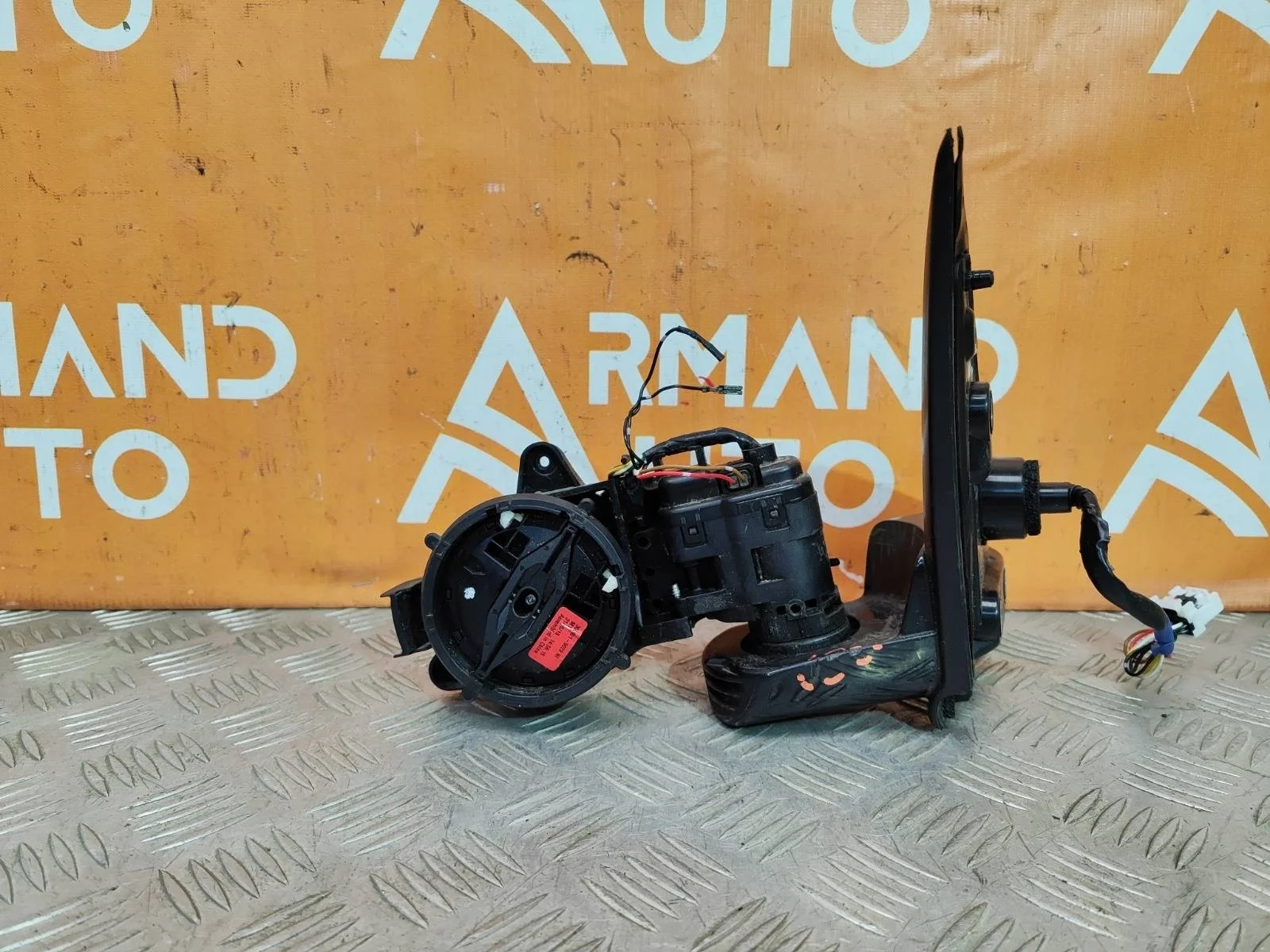 Зеркало Mitsubishi Outlander 2012-нв 3