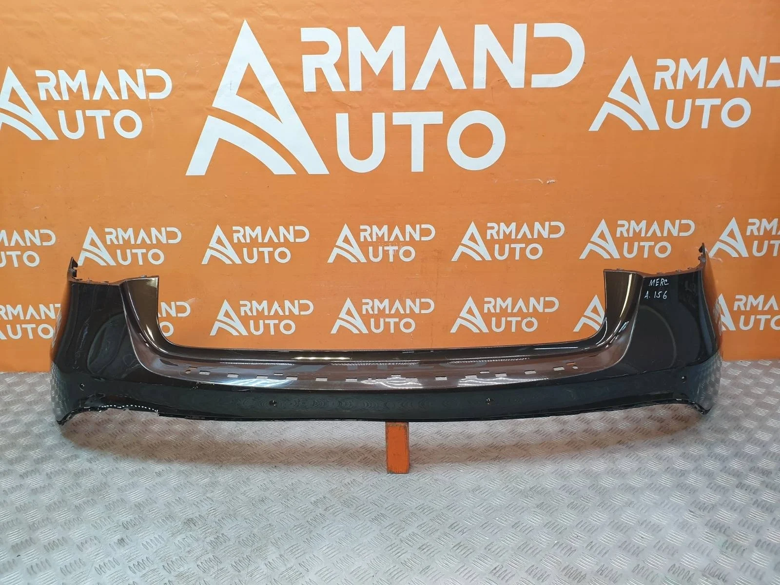Бампер Mercedes GLA-Class 2013-2020 X156
