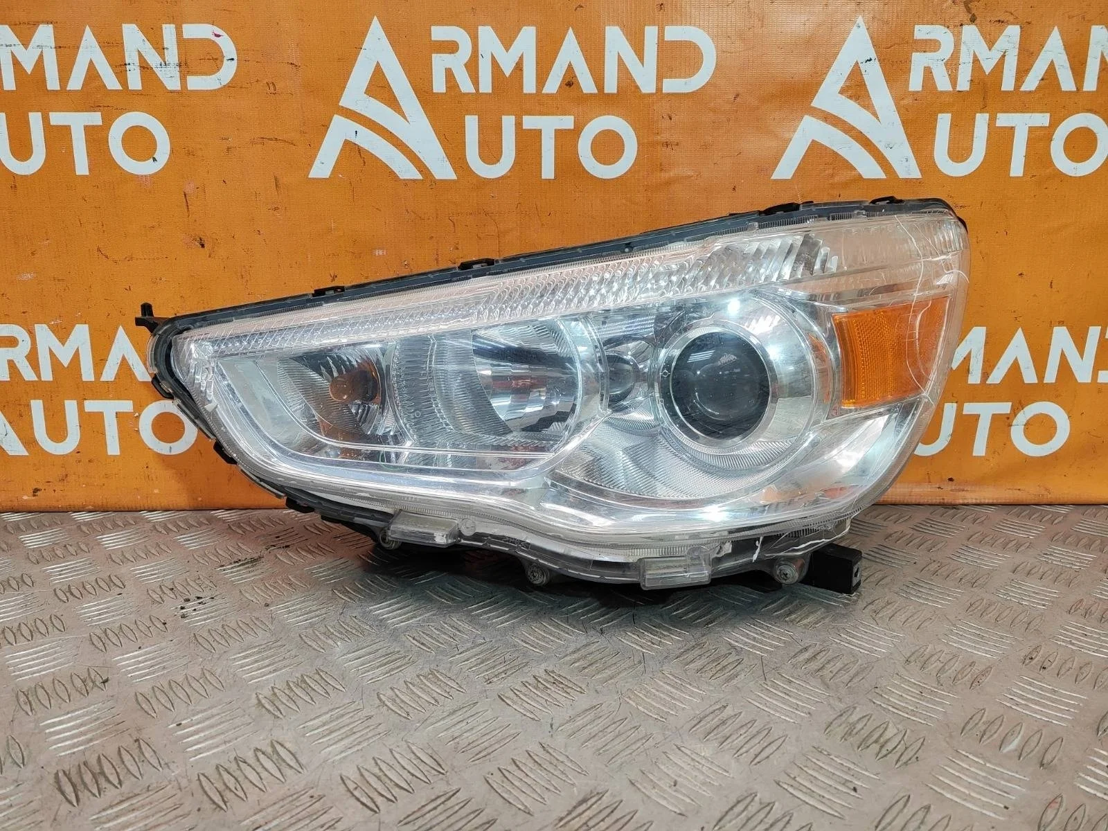 Фара Mitsubishi ASX 2010-2020 GA0