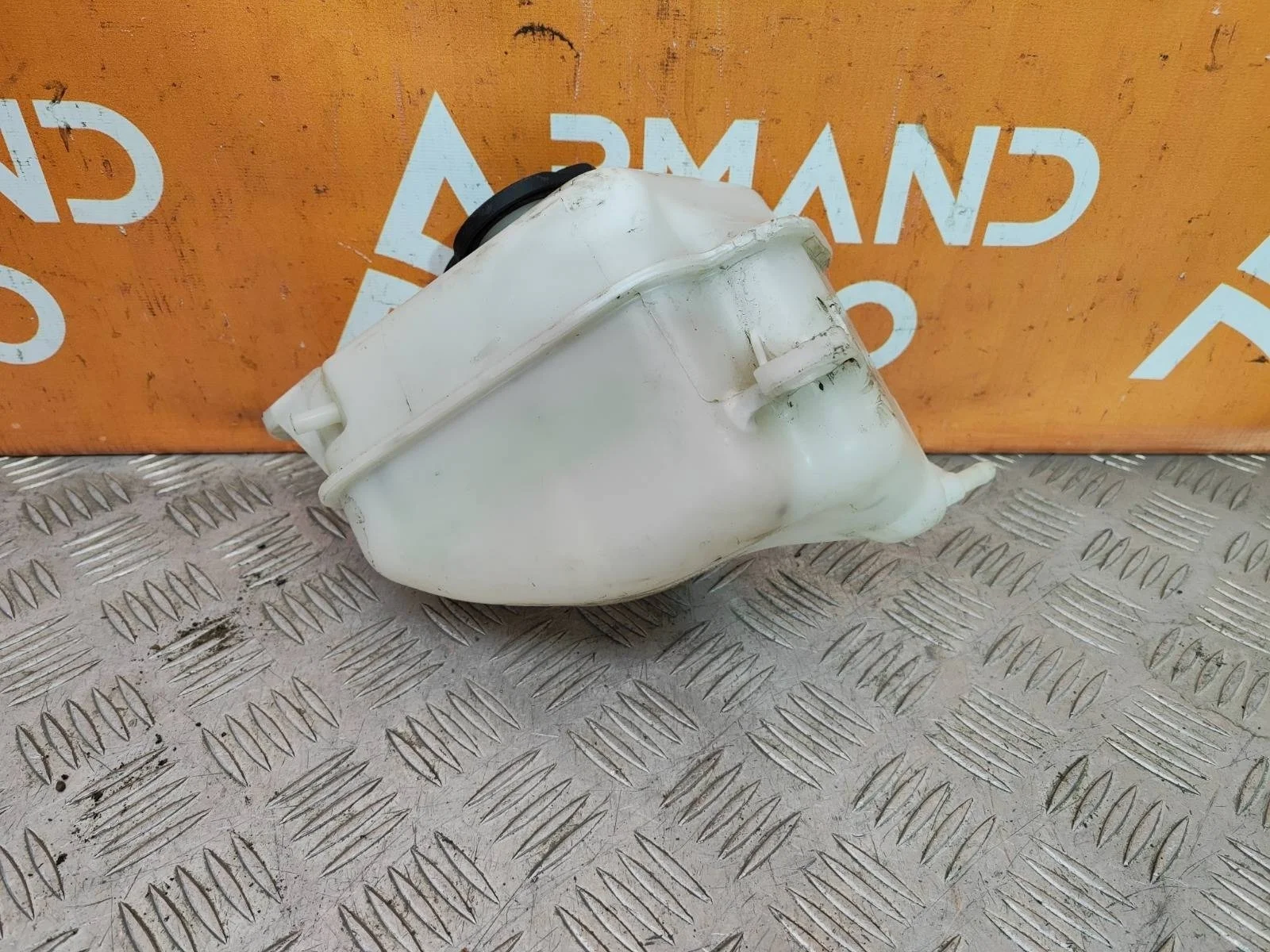 Бачок расширительный Hyundai Santa Fe 2012-2019 3 DM