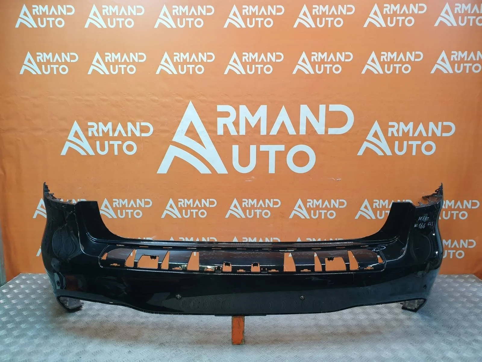 Бампер Mercedes GL GLS-Class 2015-2019 X166