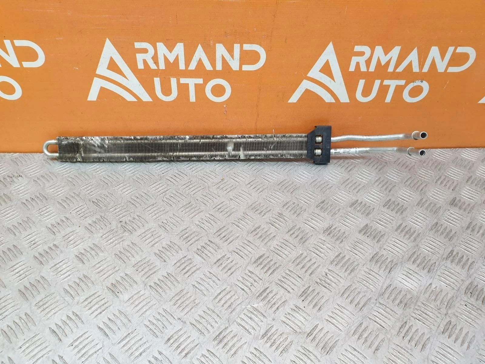 Радиатор гура Volkswagen Touareg 2010-2018