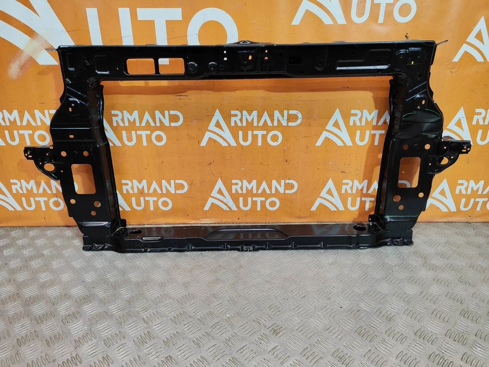 Панель передняя (суппорт радиатора) Hyundai Creta 2021-нв