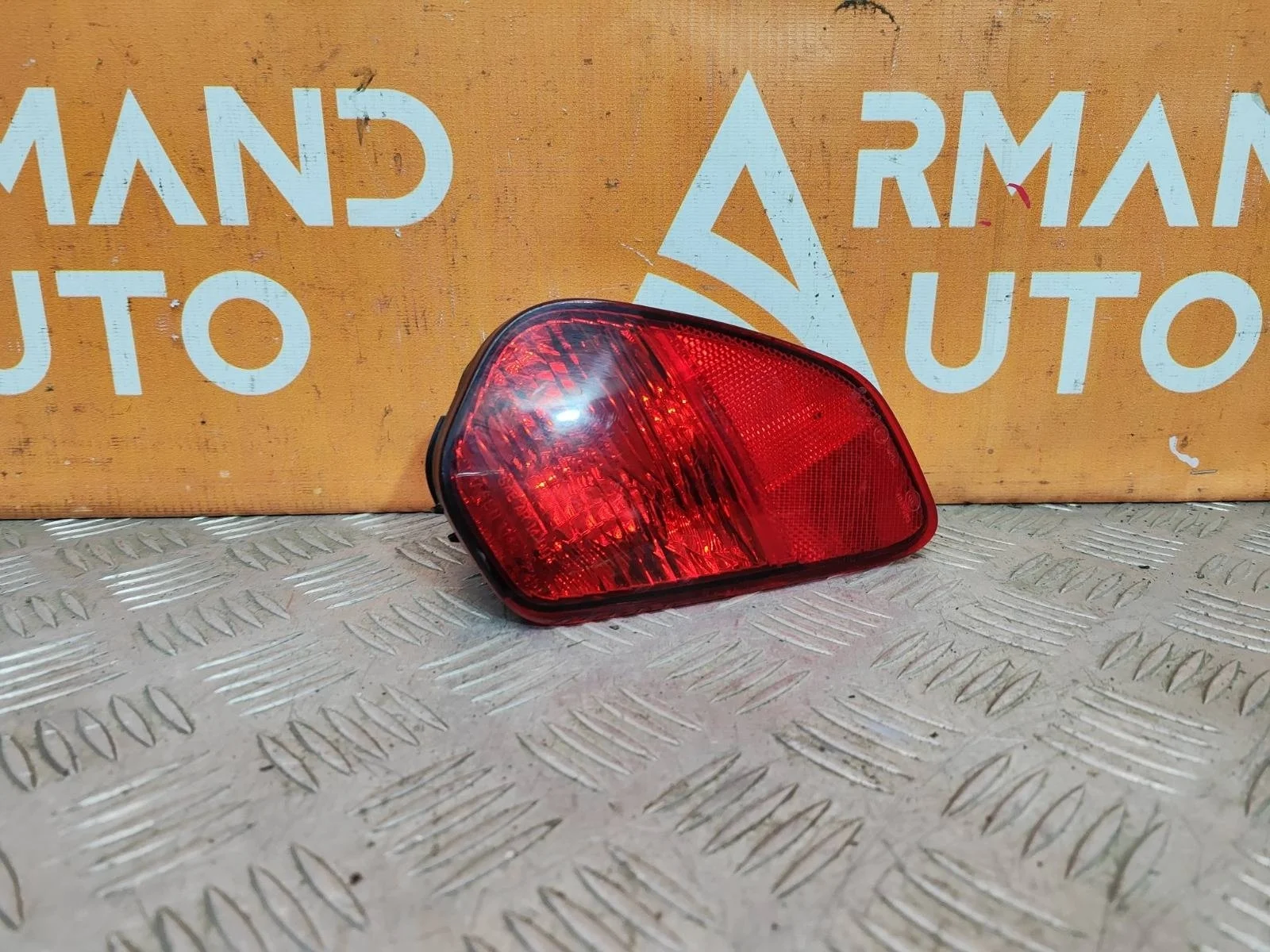 Фонарь противотуманный Mitsubishi Outlander 2015-нв 3