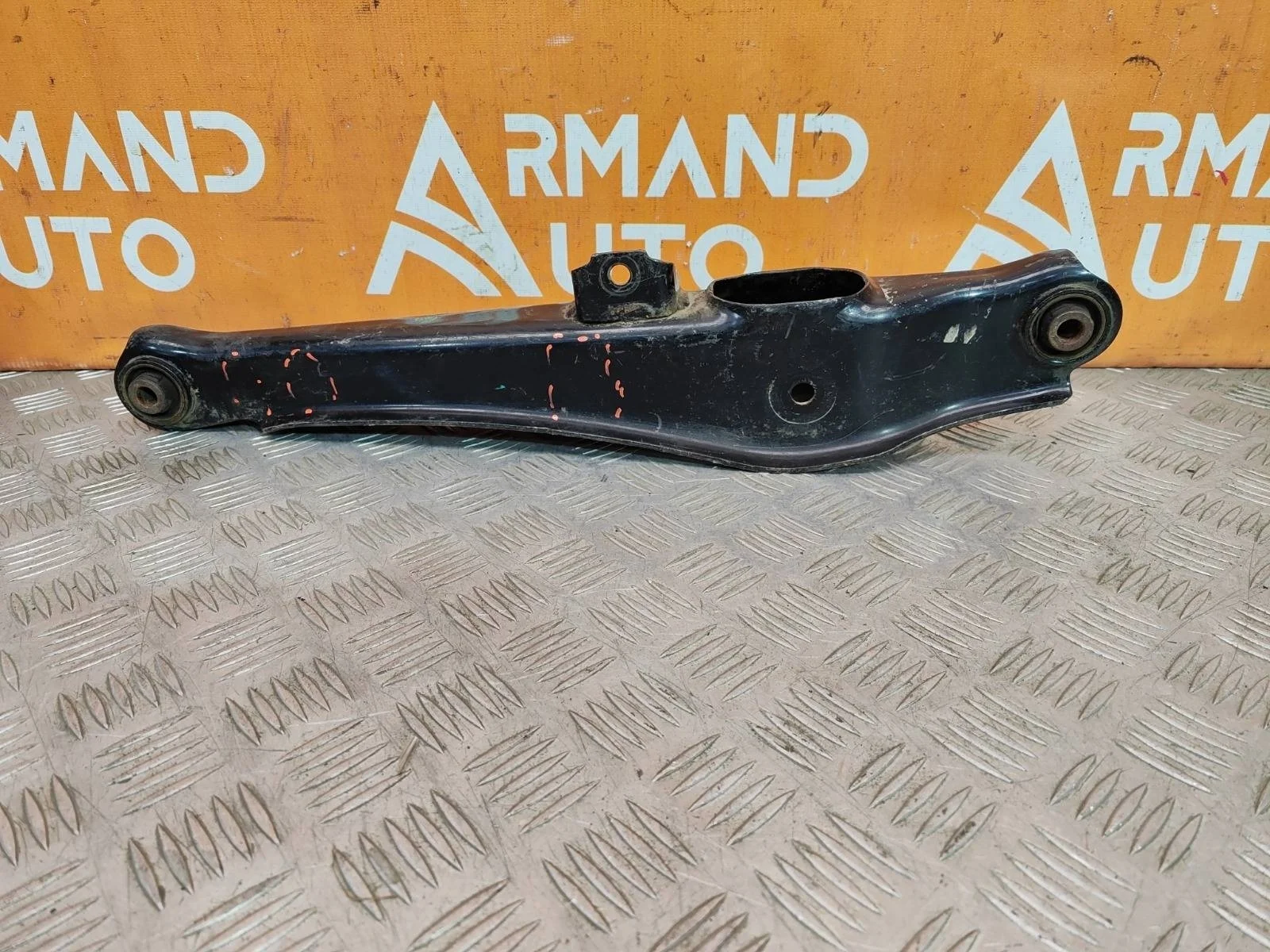 Рычаг поперечный MItsubishi Outlander 2012-нв 3