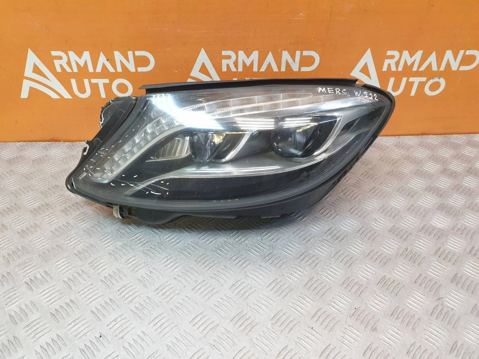 Фара Mercedes -Class 2013-2017 W222