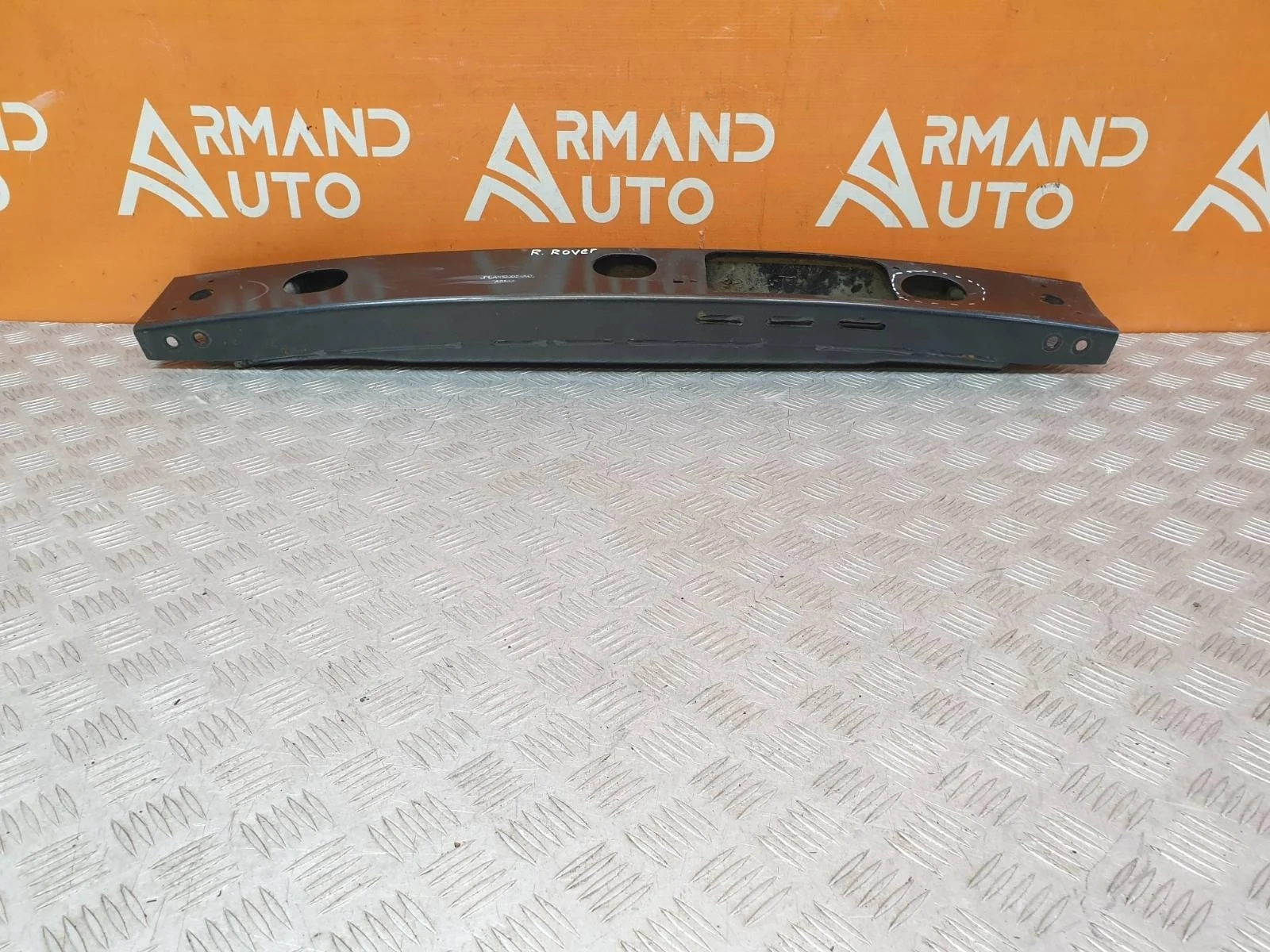 Усилитель бампера Land Rover Range 2012-2022 4 L405