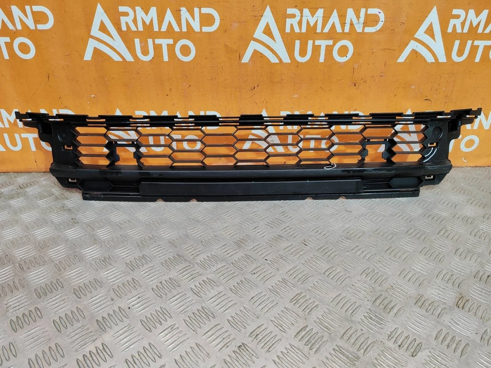 Решетка бампера Skoda Kodiaq 2016-нв