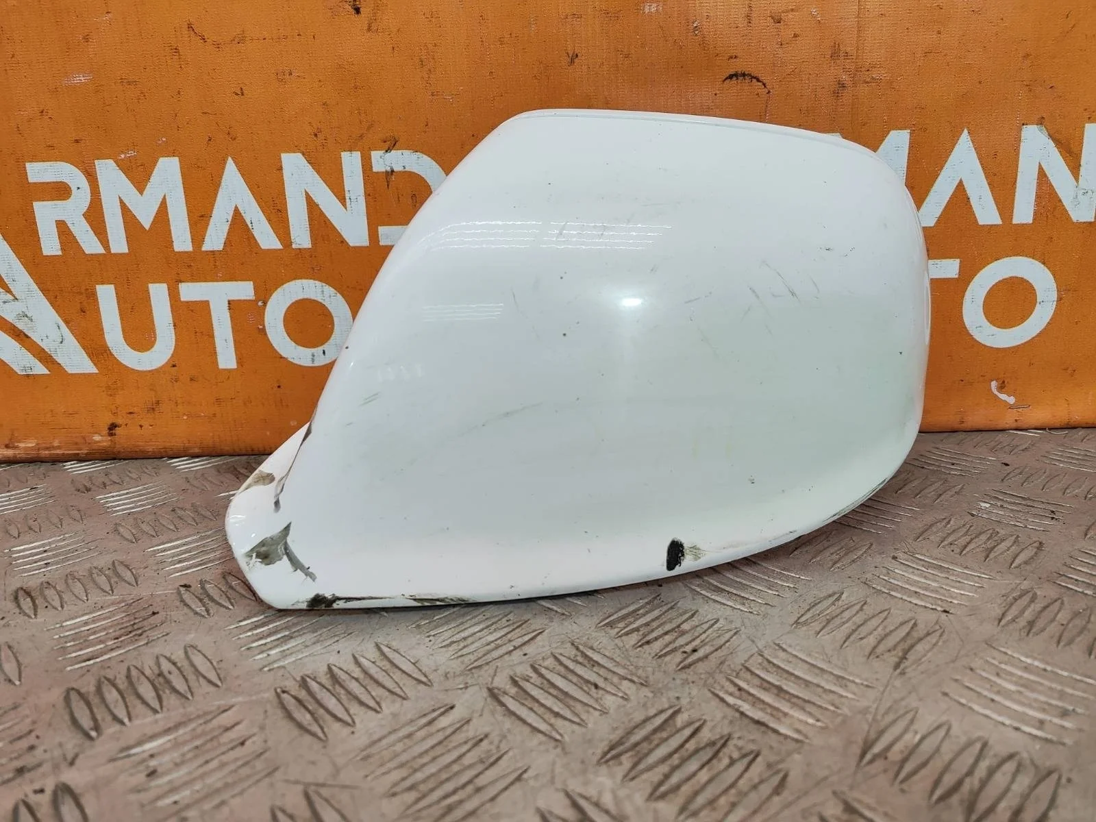 Крышка зеркала Audi Q5 2008-2017 8R