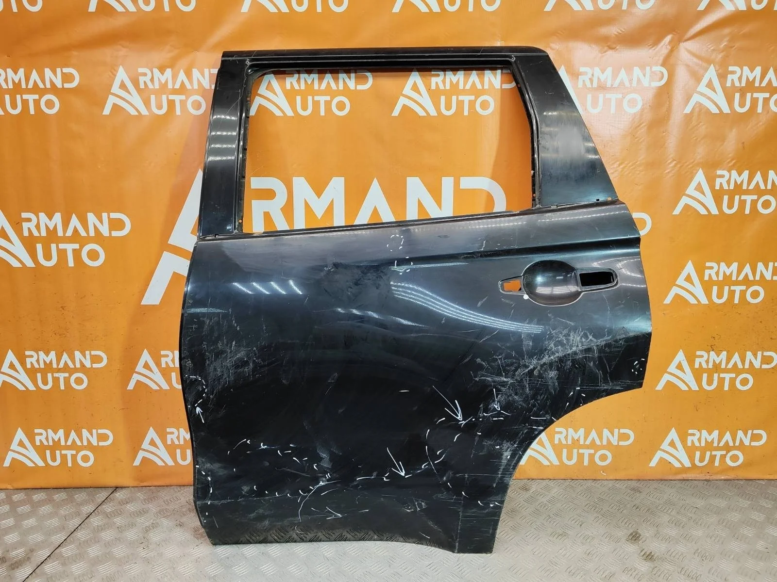 Дверь MItsubishi Pajero sport 2015-нв 3