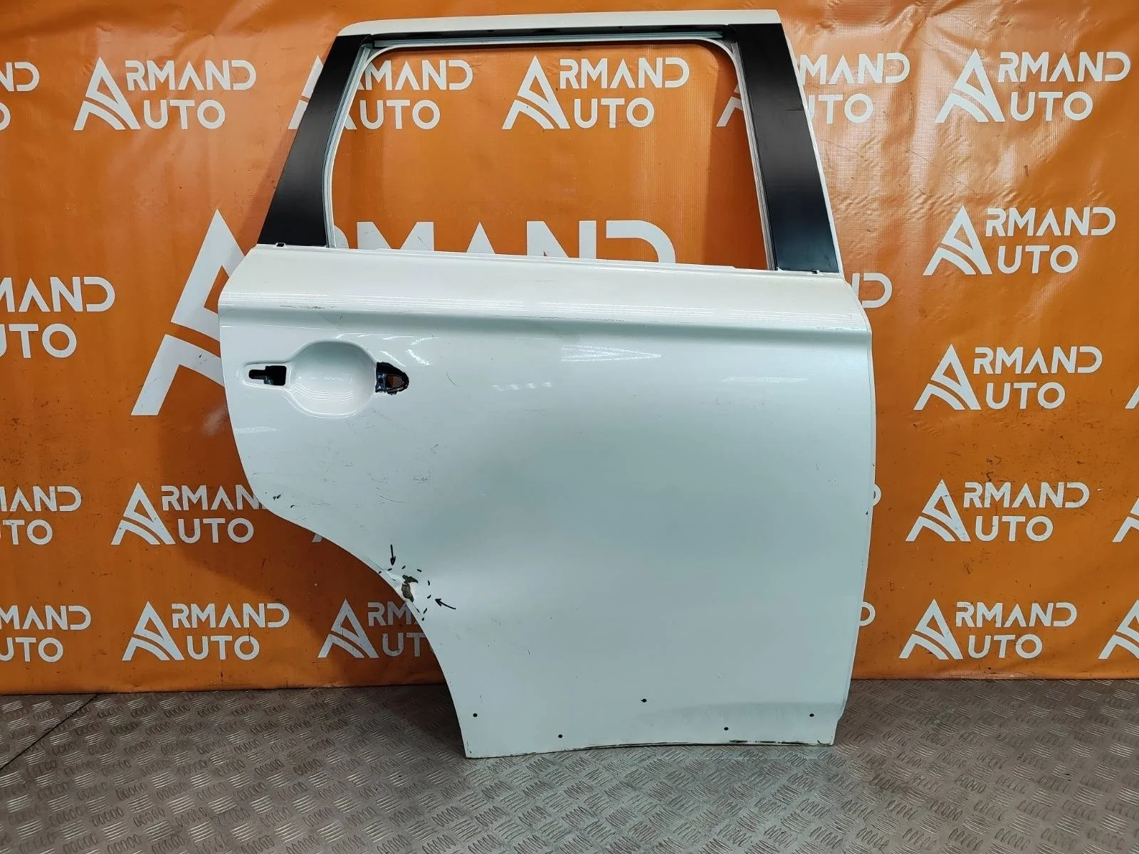 Дверь Mitsubishi Outlander 2015-нв 3