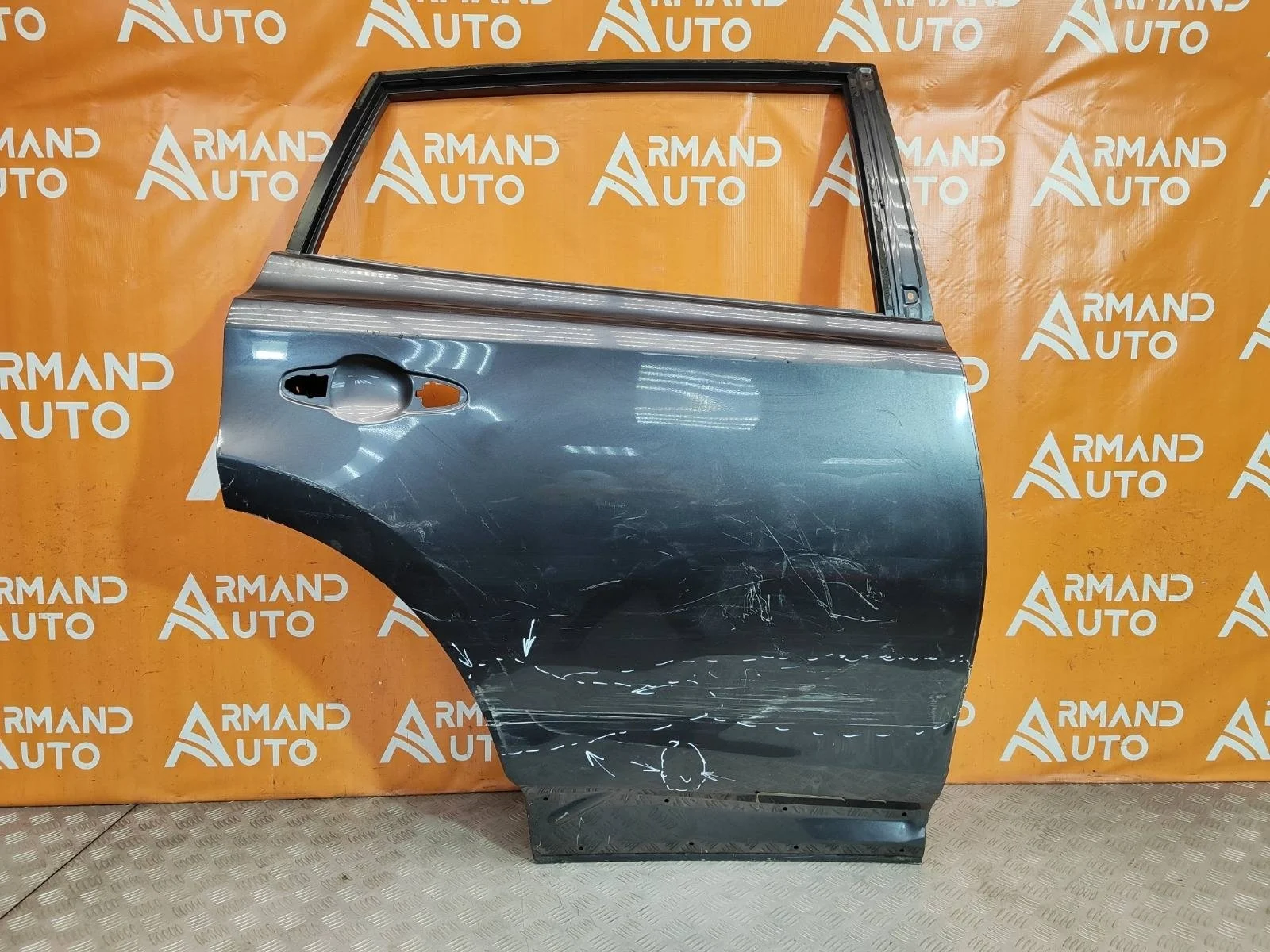 Дверь Toyota RAV4 2012-2019 CA40