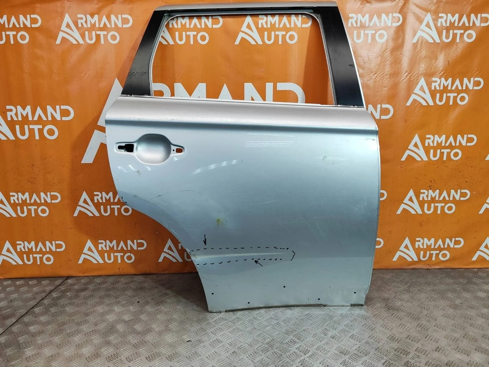 Дверь Mitsubishi Outlander 2015-нв 3