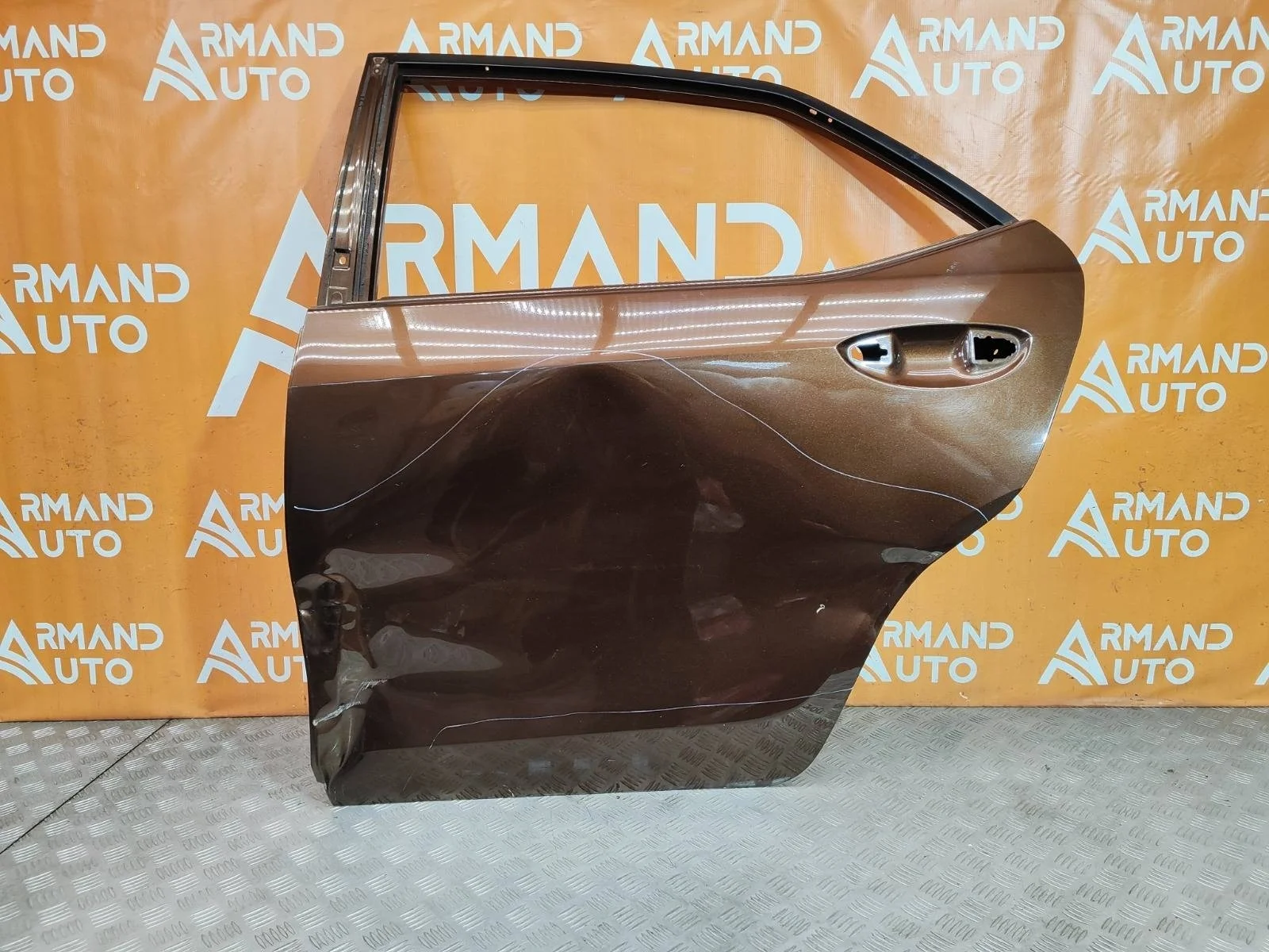 Дверь Toyota Corolla 2012-2019 11 E180