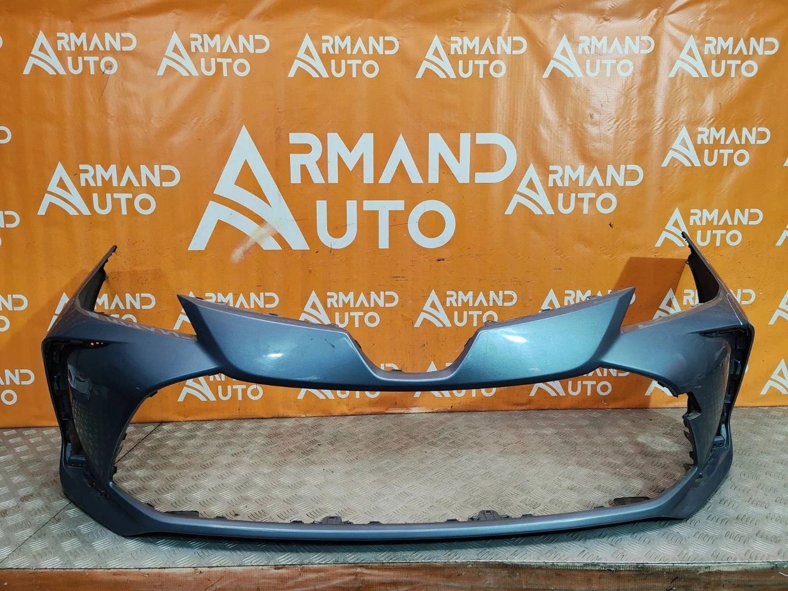 Бампер Toyota Corolla 2018-нв 12 E210