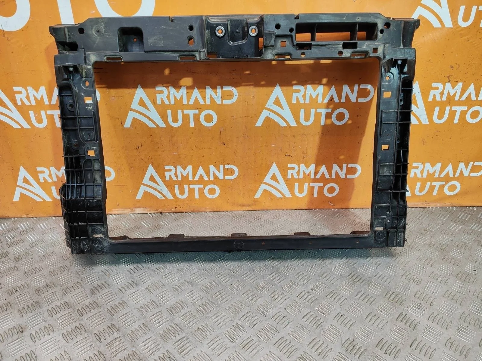 Панель передняя (суппорт радиатора) Skoda Rapid 2020-нв