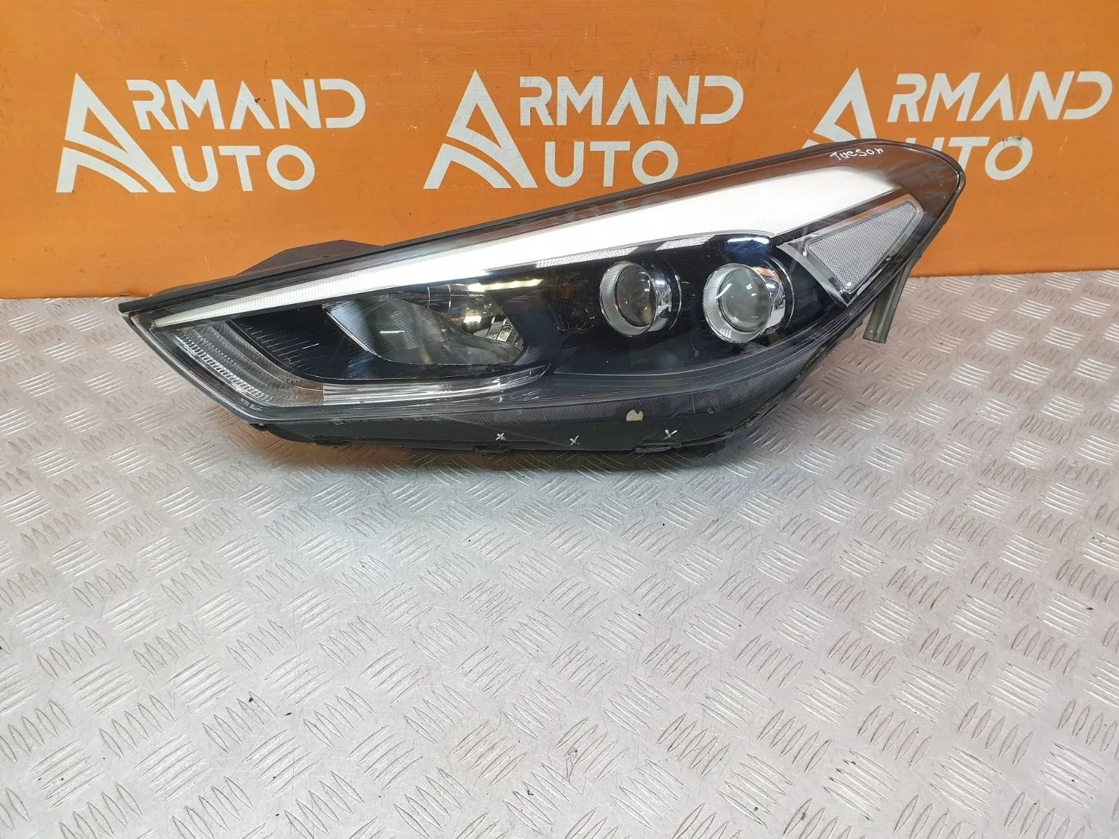 Фара Hyundai Tucson 2015-2018 3