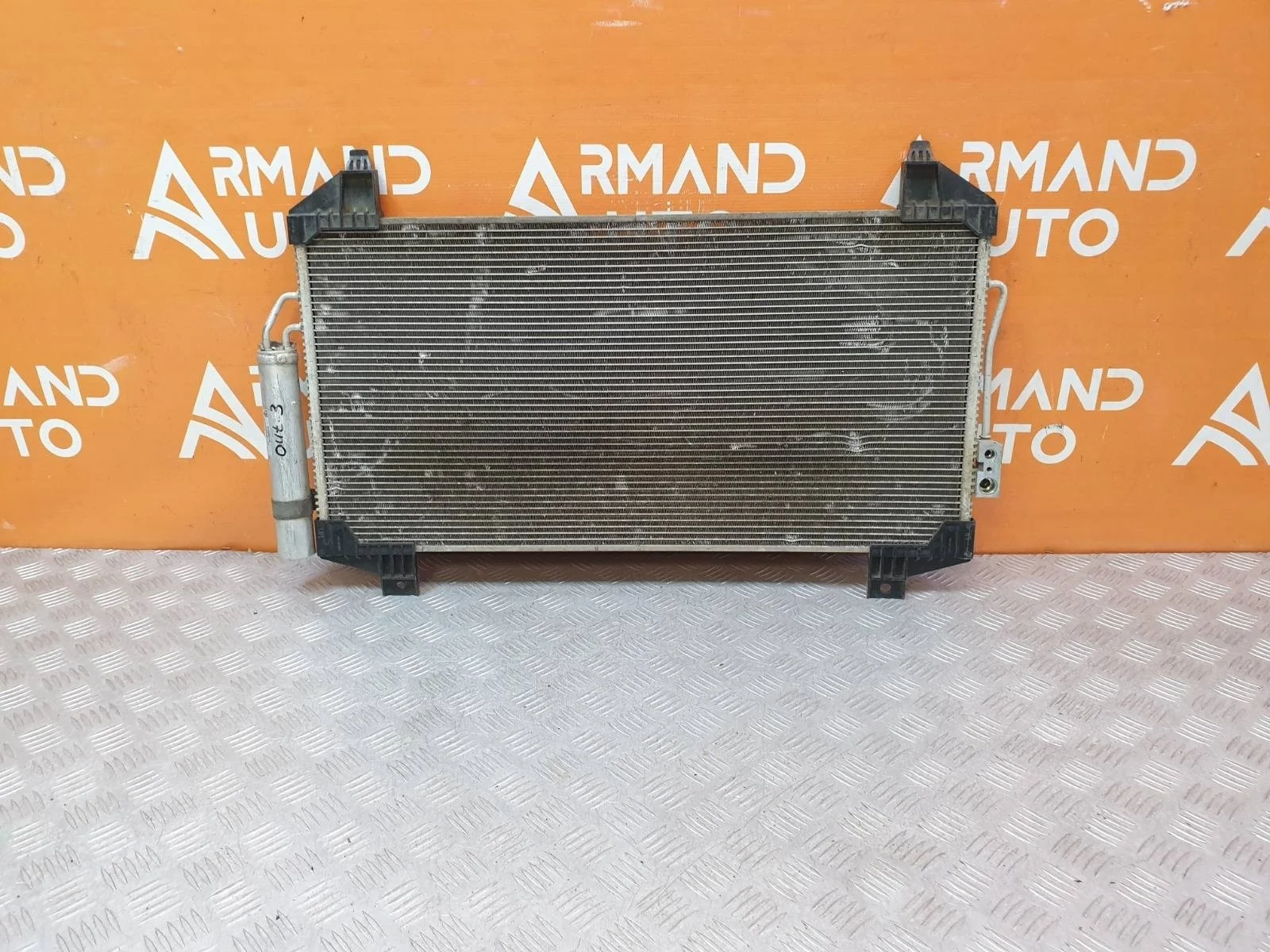 Радиатор кондиционера Mitsubishi Outlander 2012-нв 3