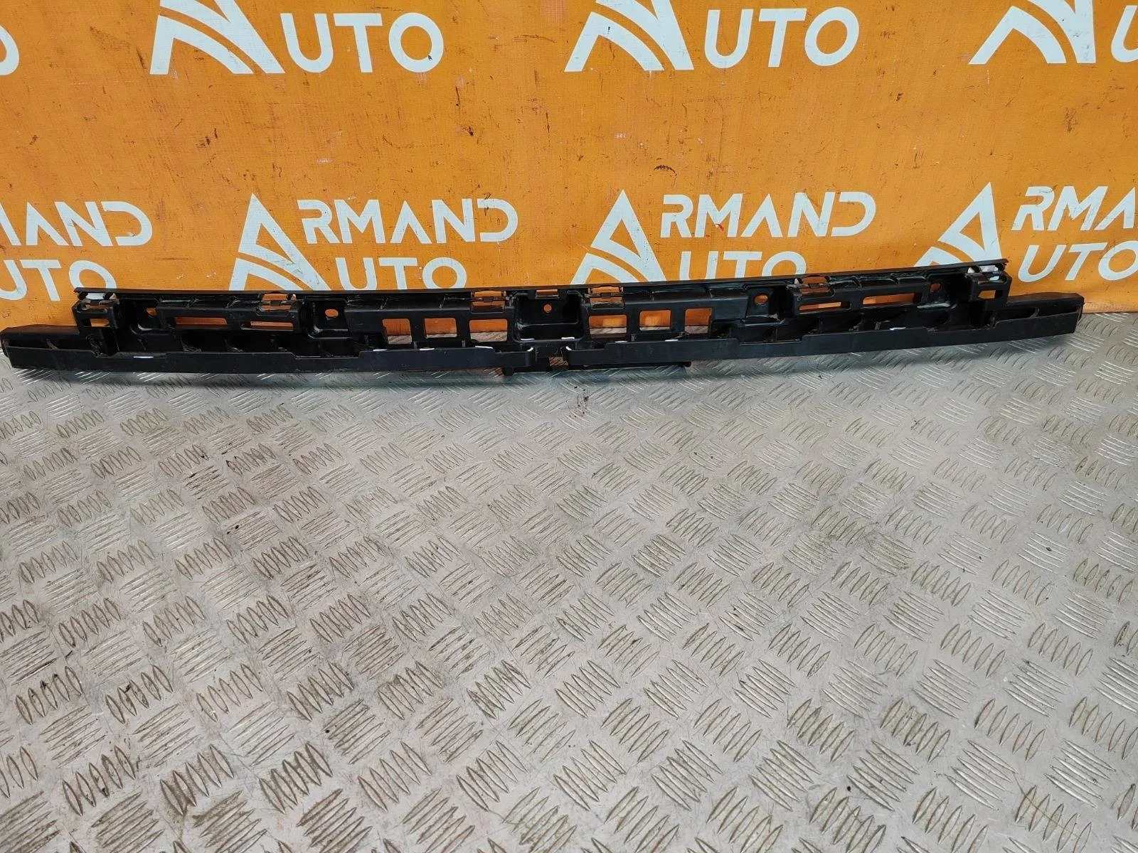 Кронштейн бампера Skoda Kodiaq 2016-2022