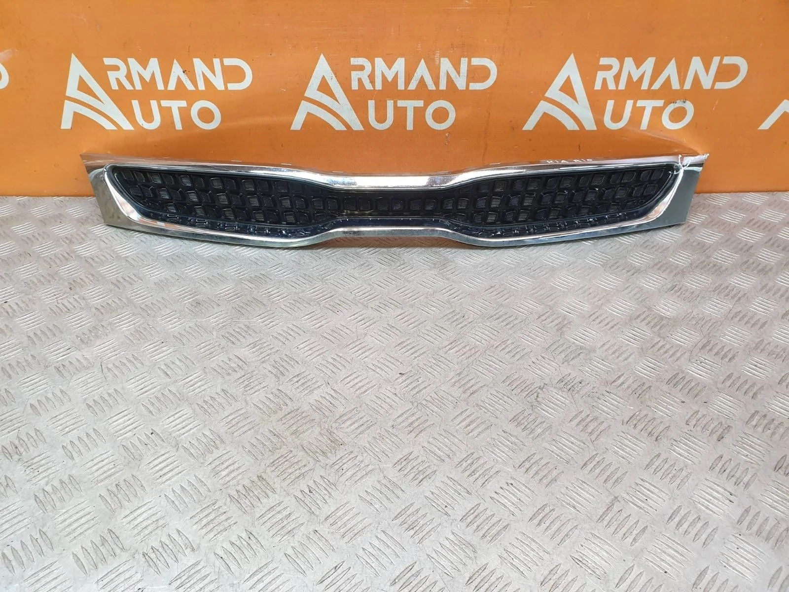 Решетка радиатора Kia Rio 2017-2020 4 FB