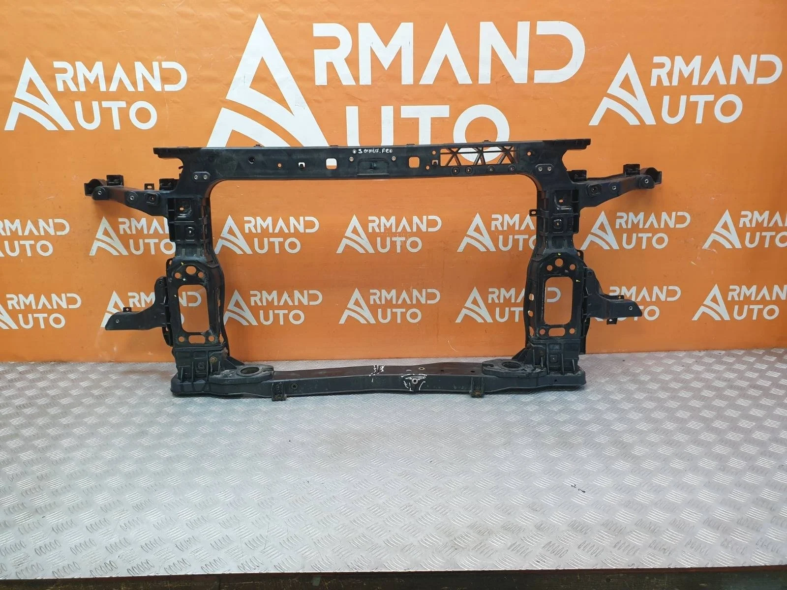 Панель передняя (суппорт радиатора) Hyundai Santa Fe 2018-2021 4 TM