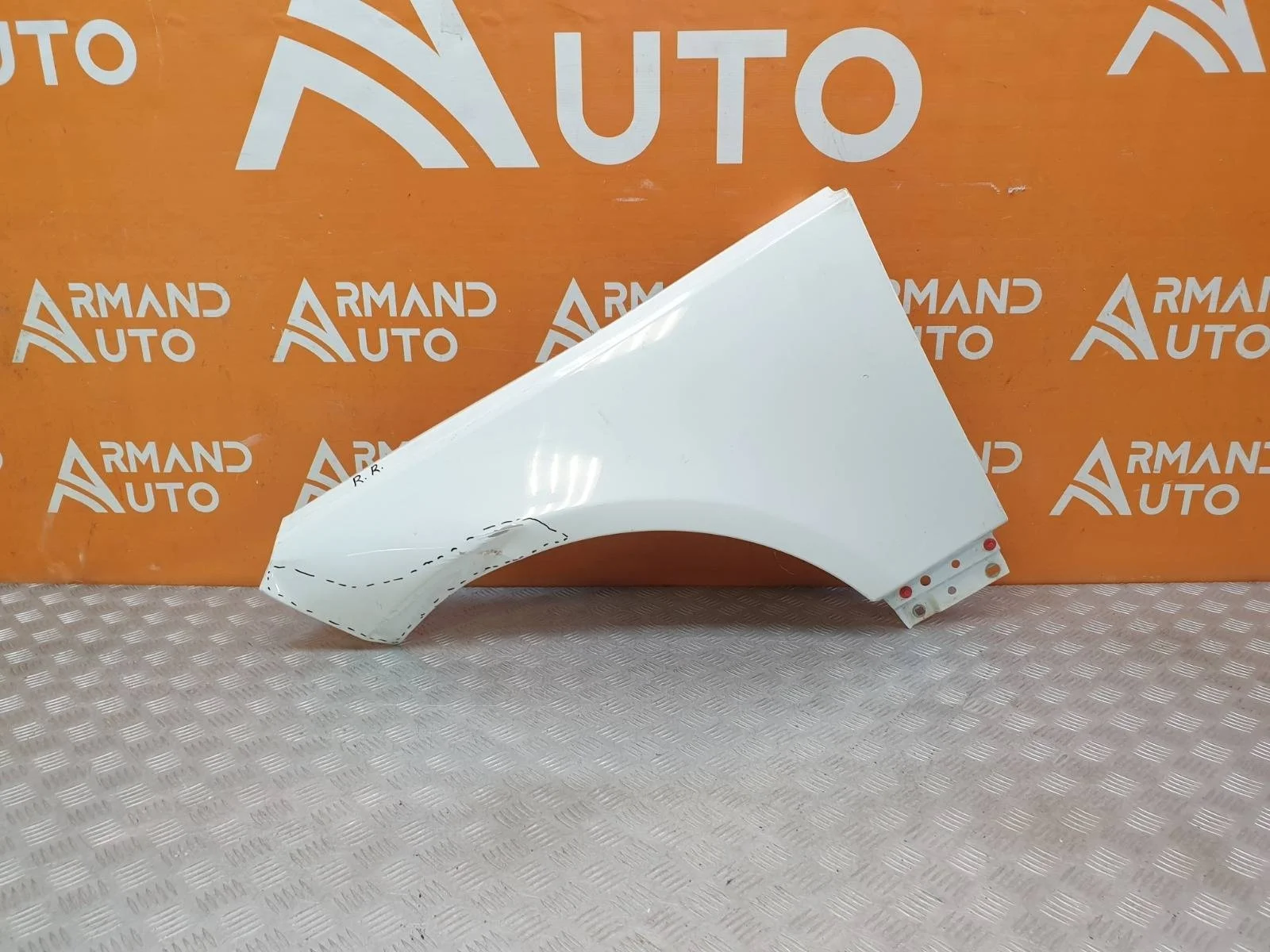 Крыло Land Rover Range 2012-2022 4 L405