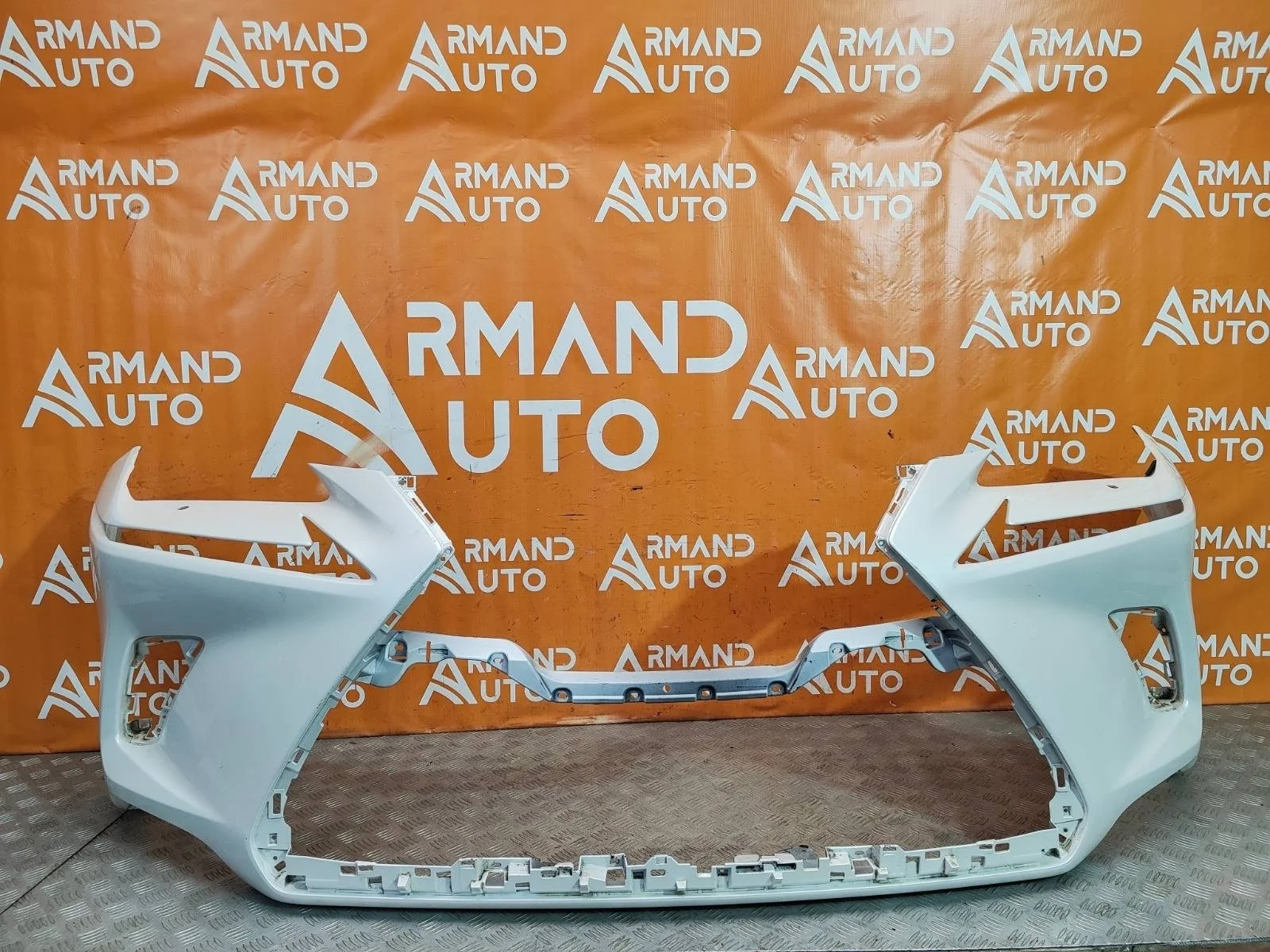 Бампер Lexus NX 2017-2021