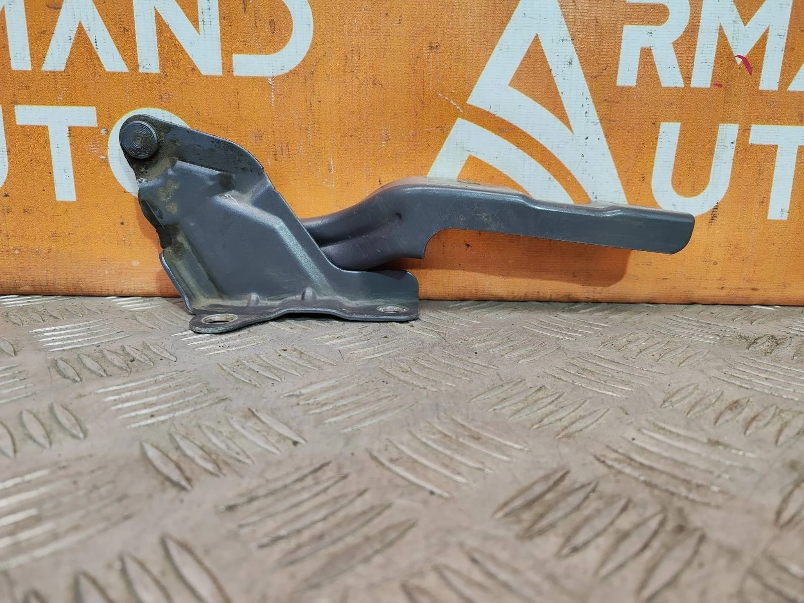 Петля капота Hyundai Creta 2016-2021