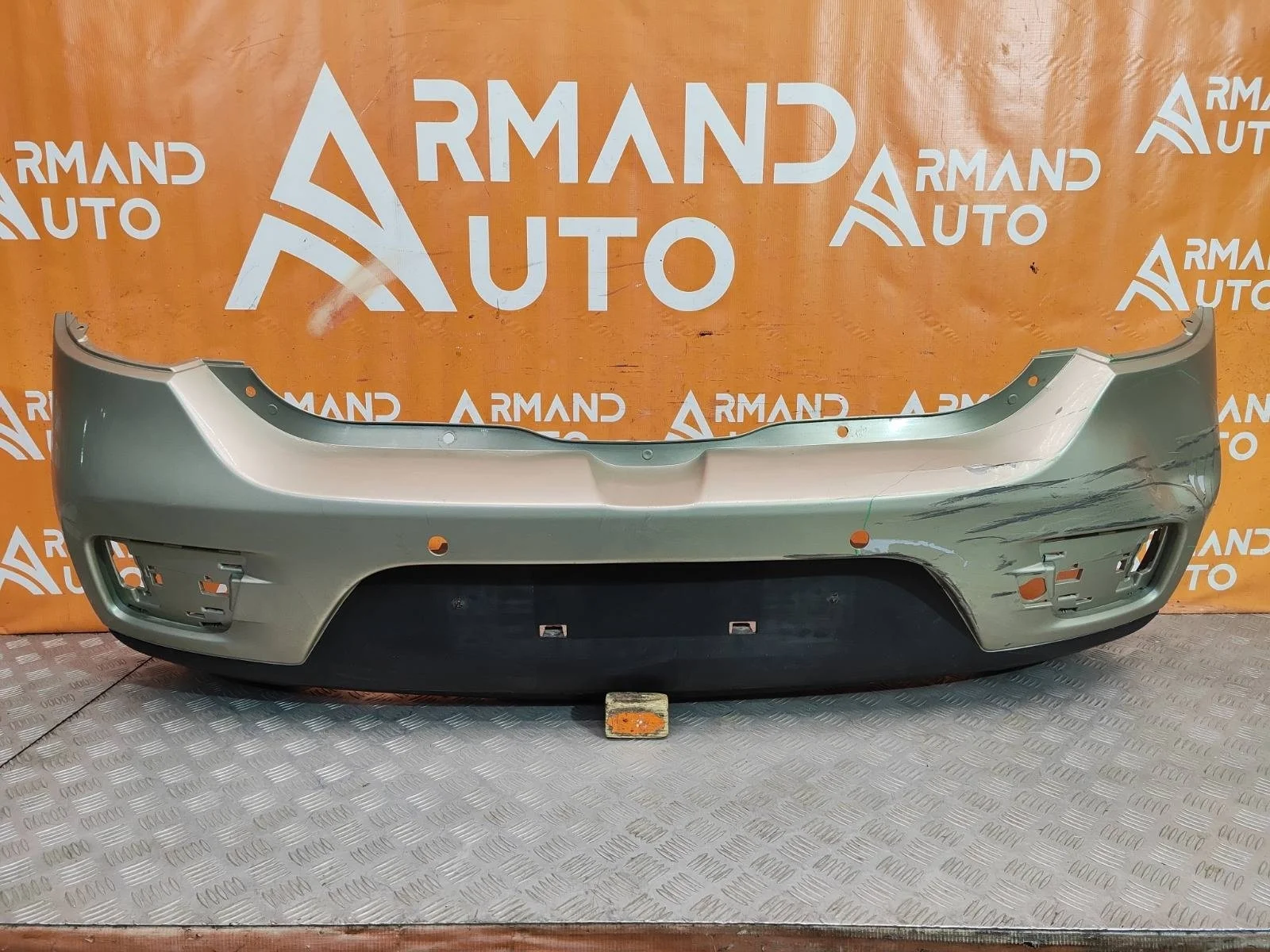 Бампер Renault Sandero 2013-2022