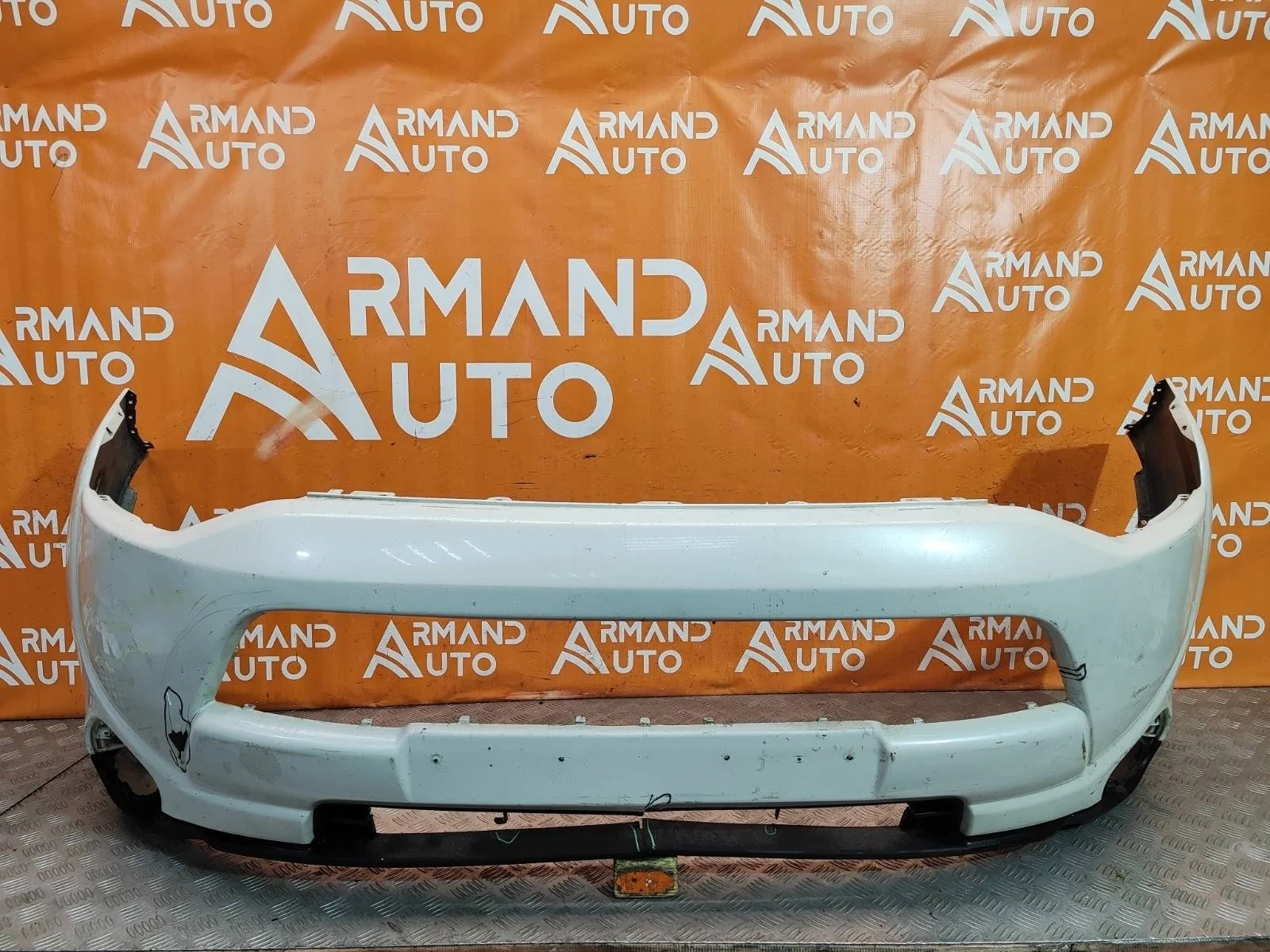 Бампер Mitsubishi Outlander 2012-2014 3
