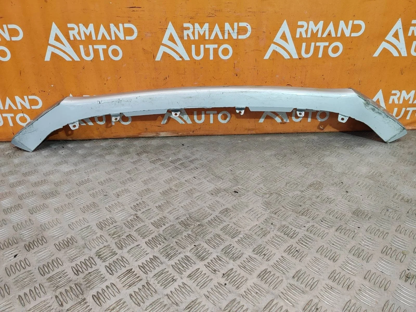 Накладка бампера нижняя Mitsubishi Outlander 2015-2018 3